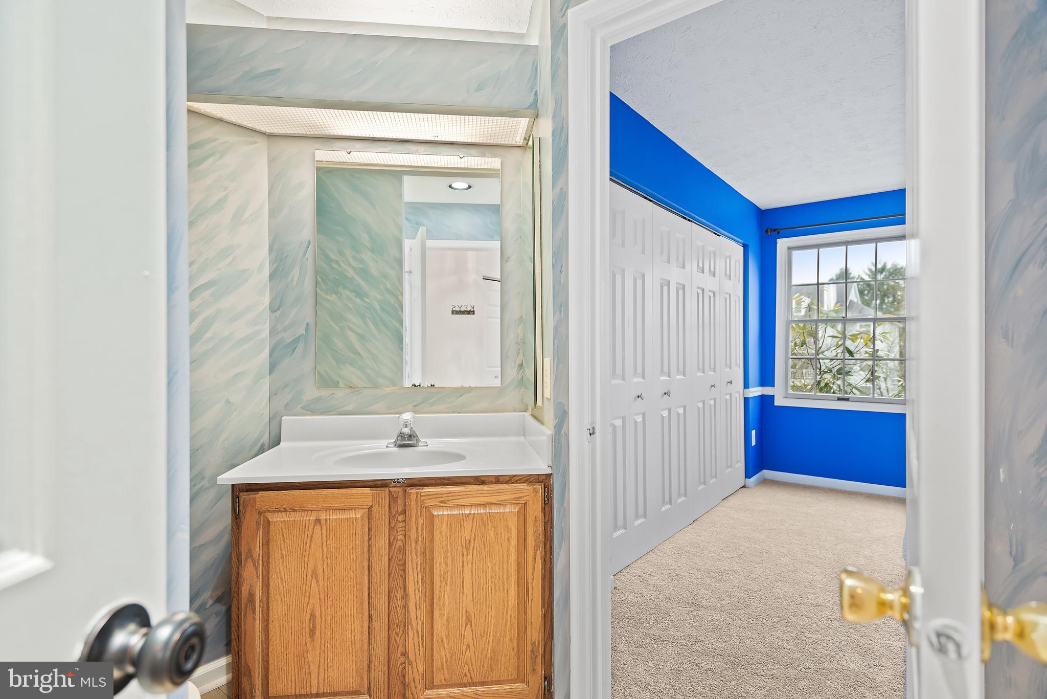 WATERS EDGE AT NORTH LAKE - Residential