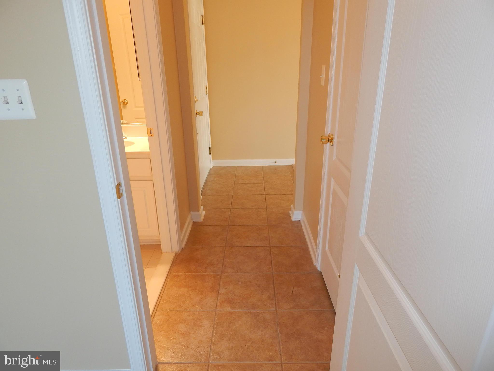 THE RESERVE CONDOMINIUMS - Residential Lease