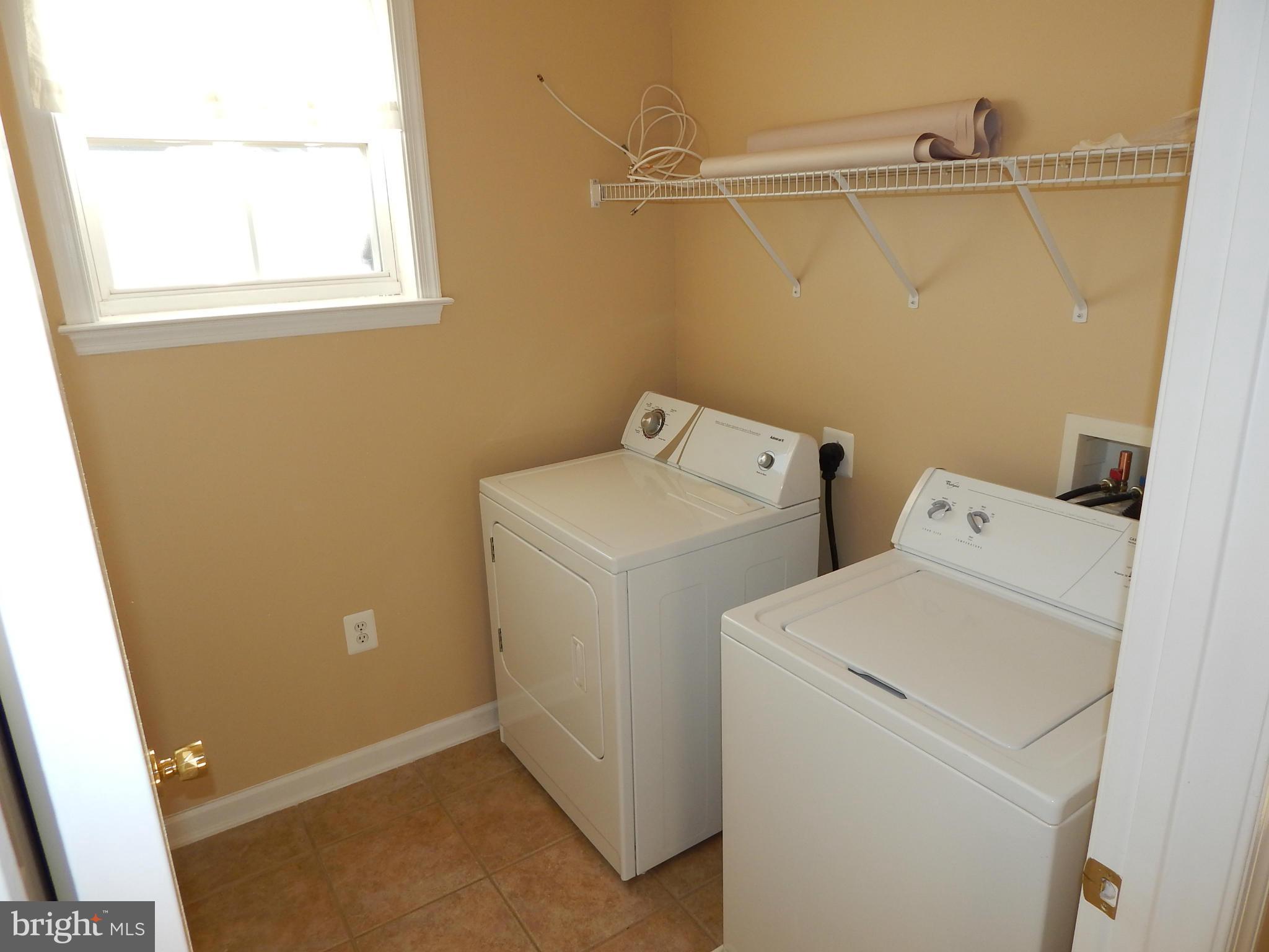 THE RESERVE CONDOMINIUMS - Residential Lease