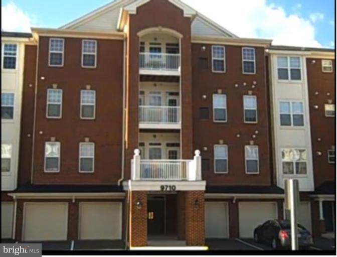 THE RESERVE CONDOMINIUMS - Residential Lease