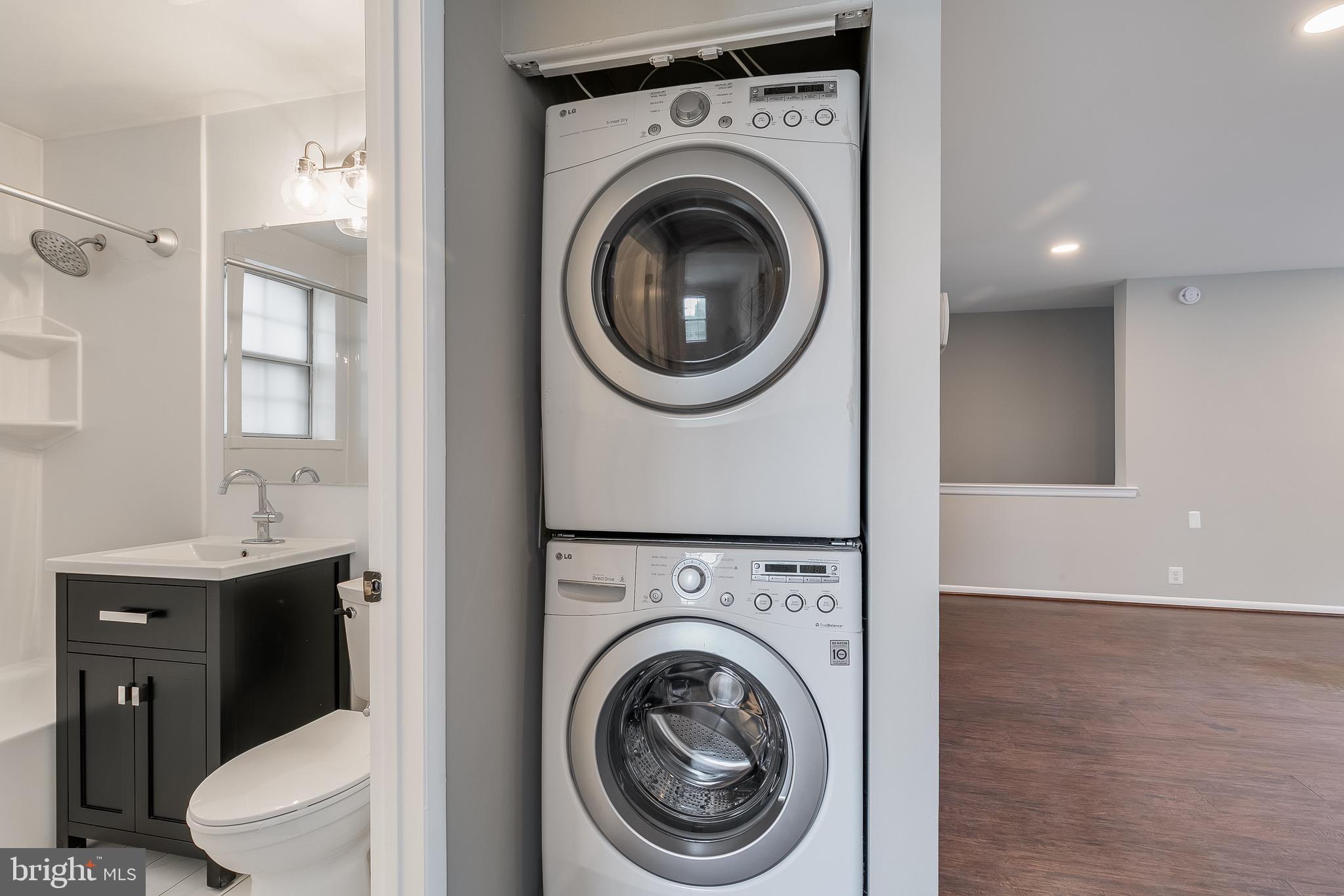 THE ARLINGTON - Residential Lease