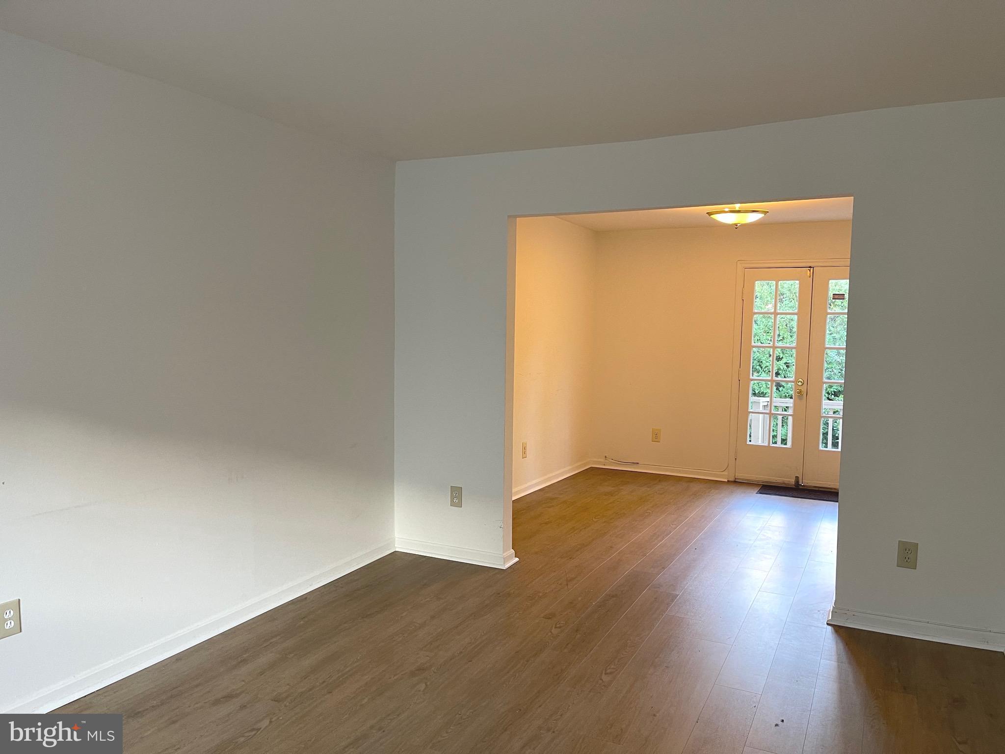 KENWOOD FOREST - Residential Lease