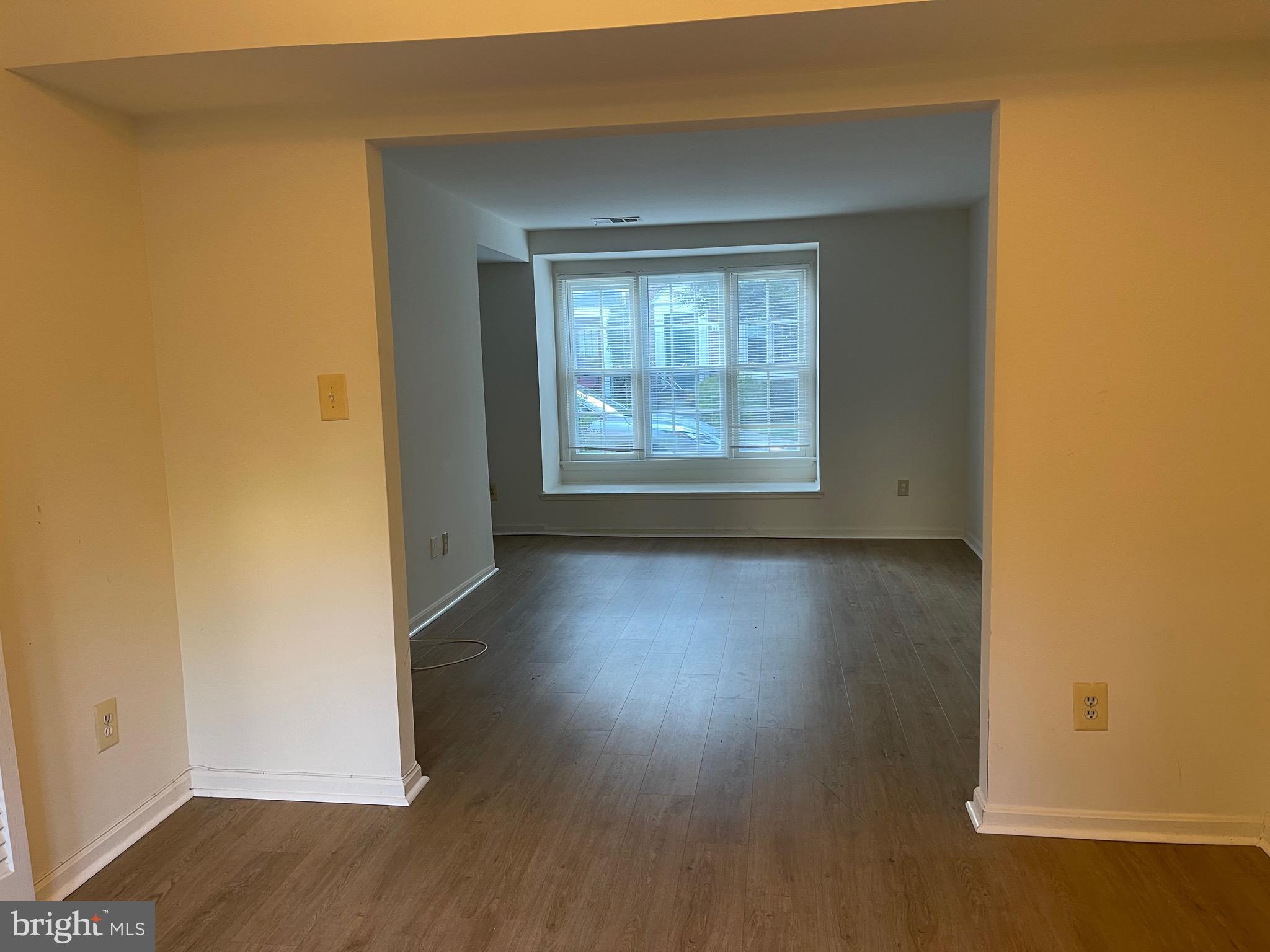 KENWOOD FOREST - Residential Lease