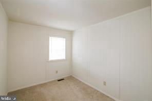 KENWOOD FOREST - Residential Lease