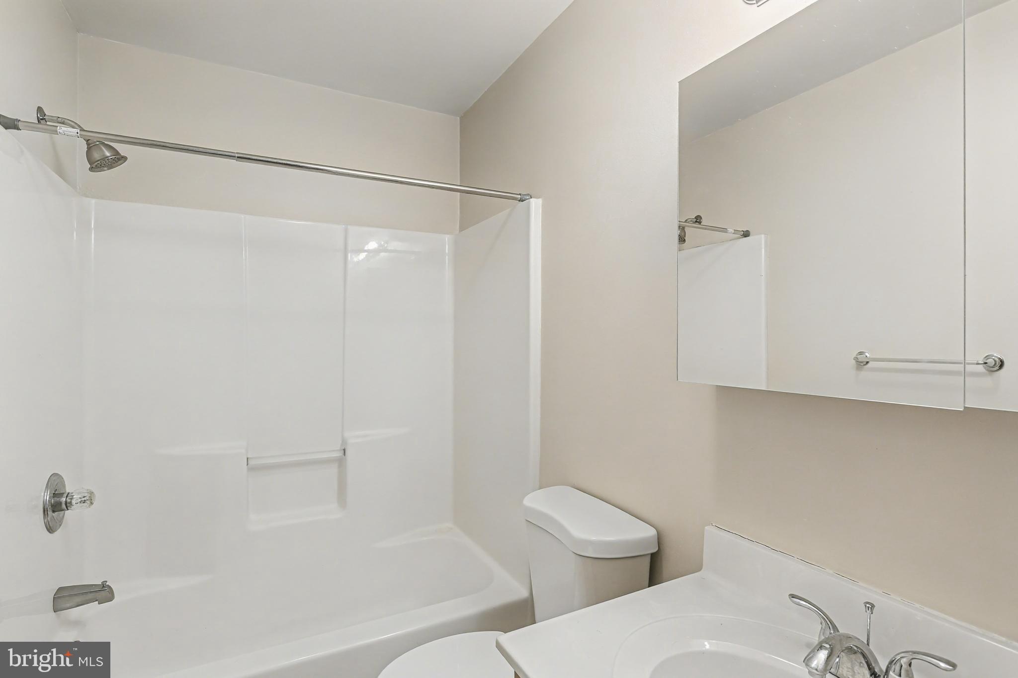 CEDAR CLIFF - Residential Lease