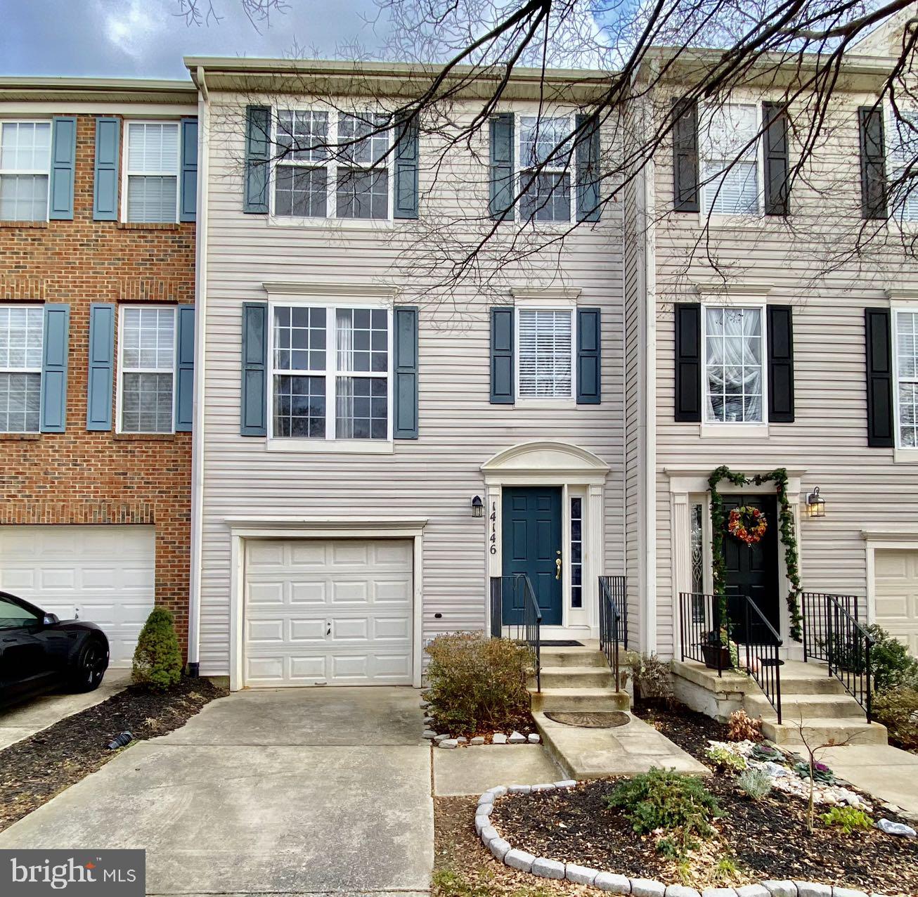 HOYLES MILL VILLAGE - Residential Lease
