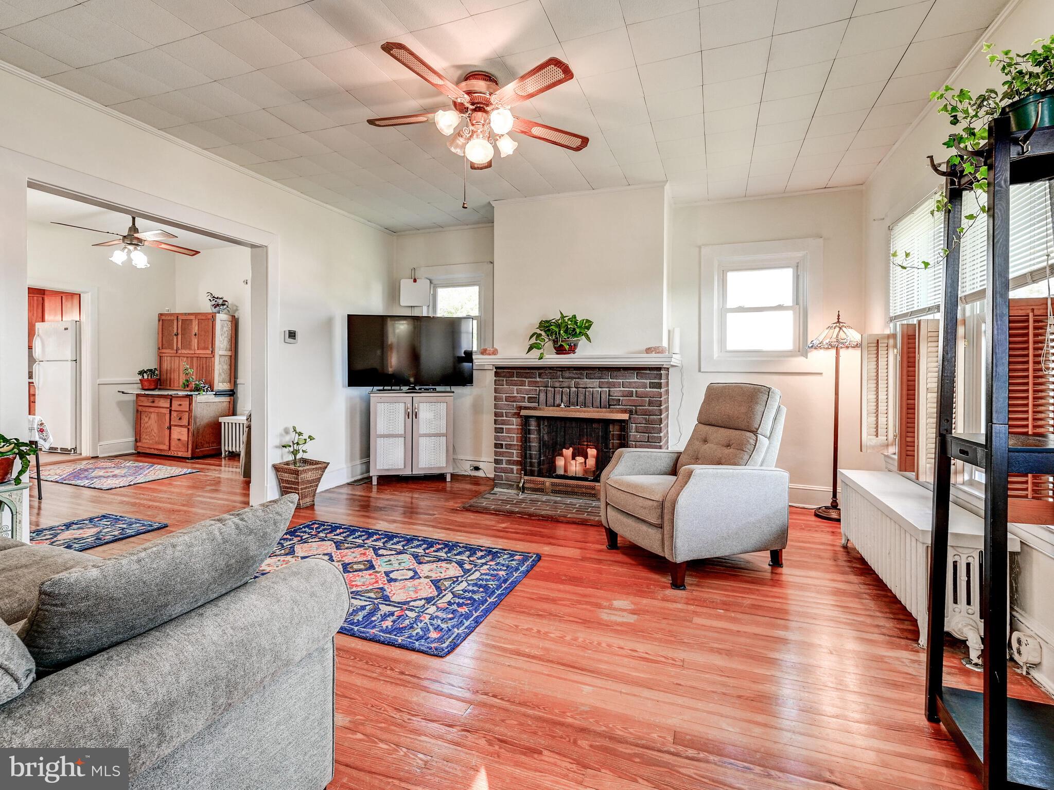 MEDFIELD - Residential