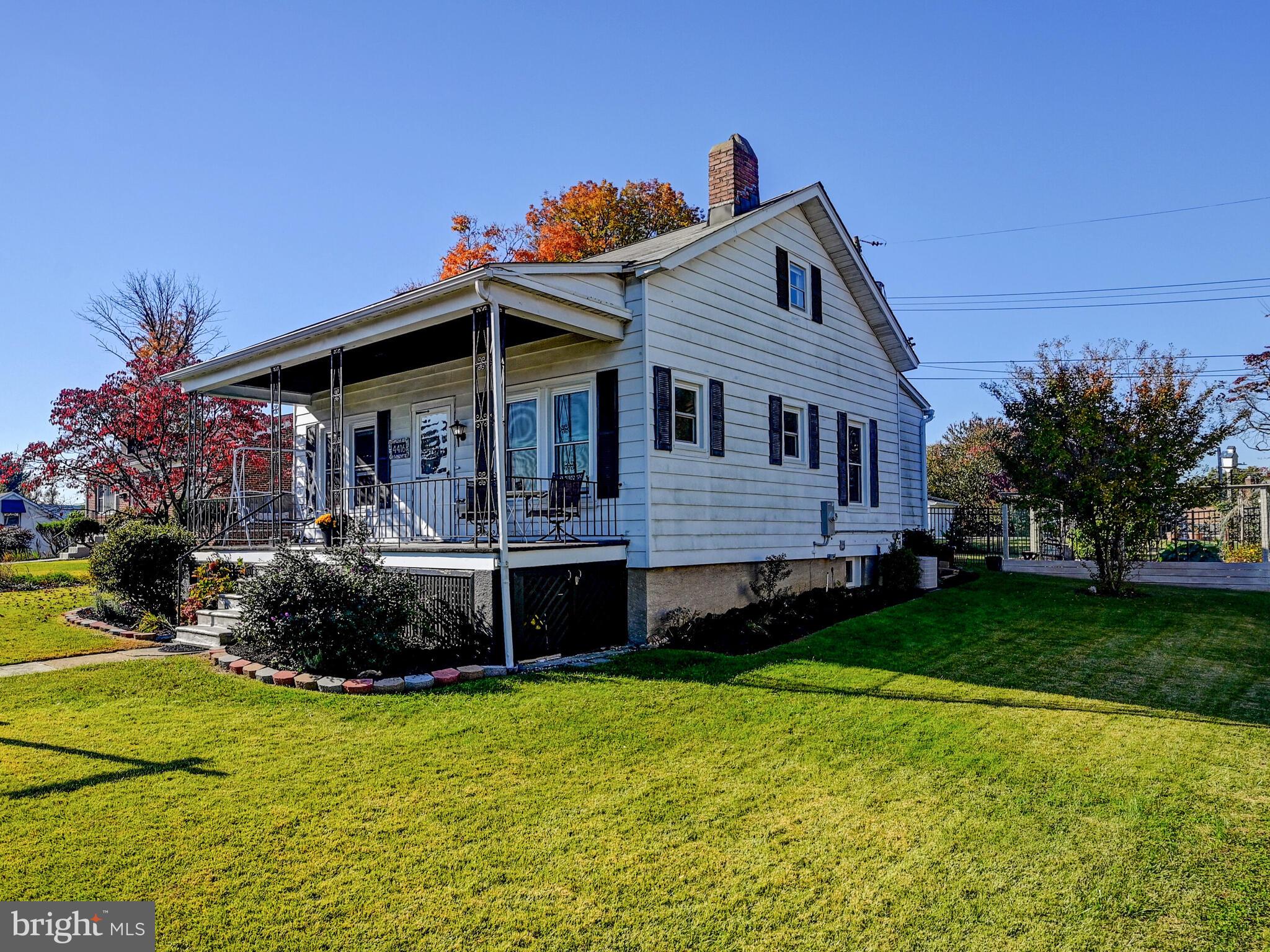 MEDFIELD - Residential