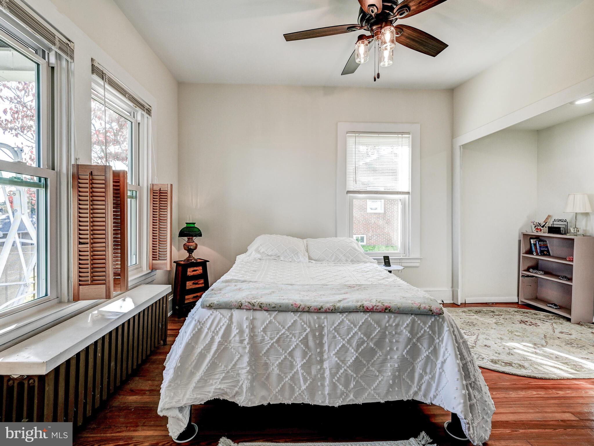 MEDFIELD - Residential