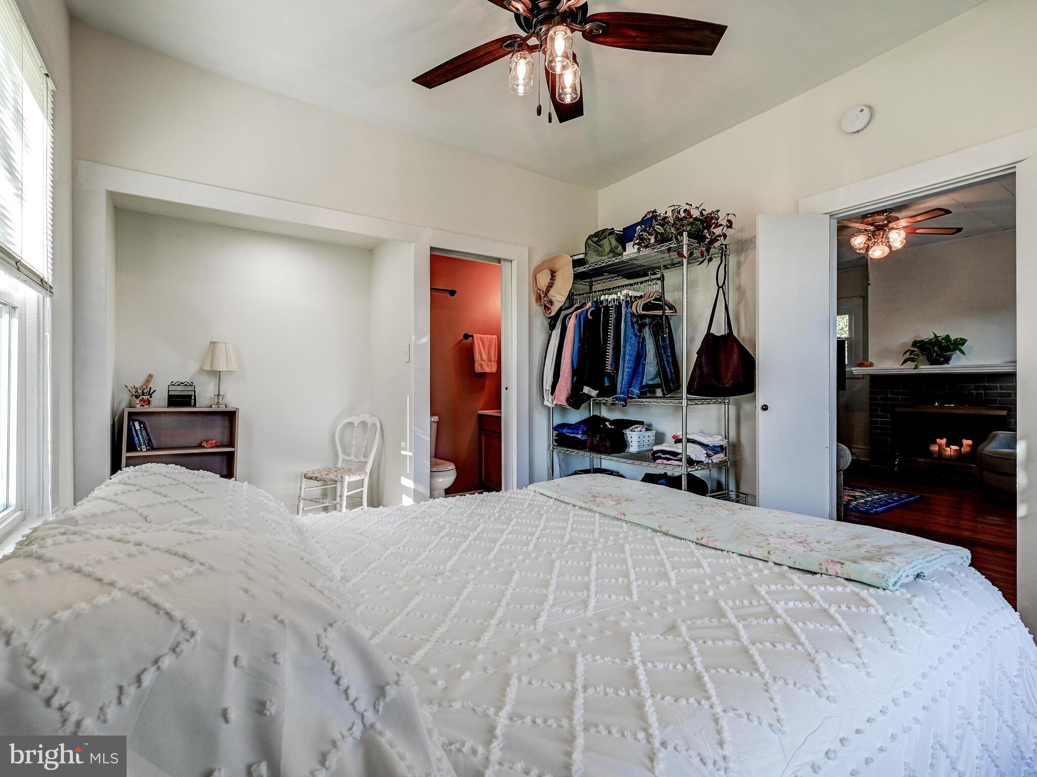 MEDFIELD - Residential