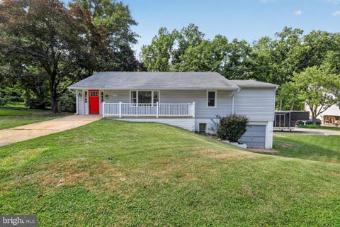 Homes For Sale - 788 Paul Birch Drive<br/> Anne Arundel County, CROWNSVILLE, MD 21032