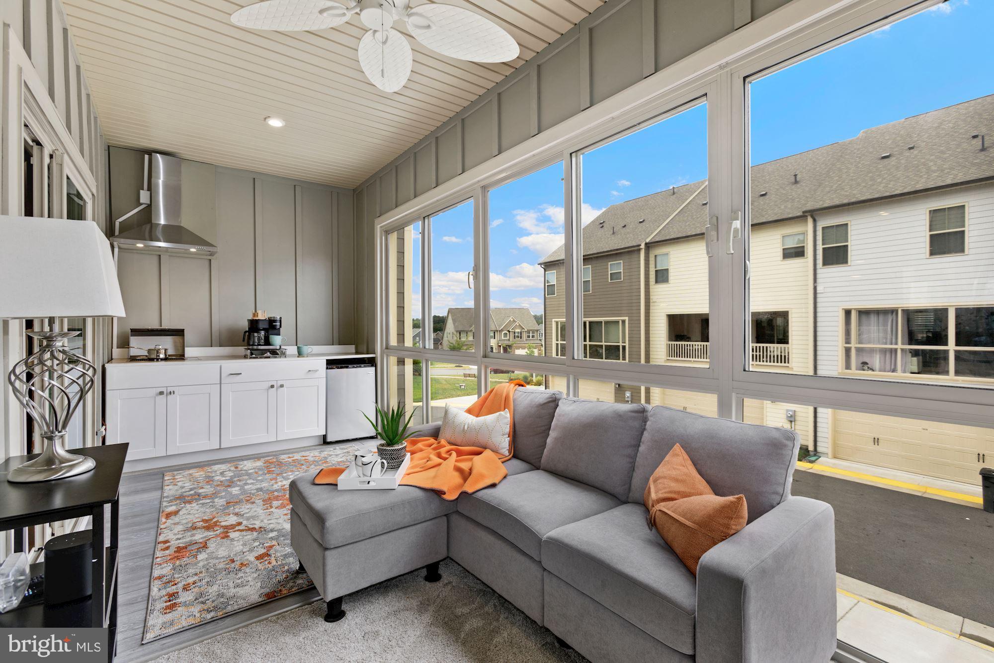 POTOMAC SHORES - Residential