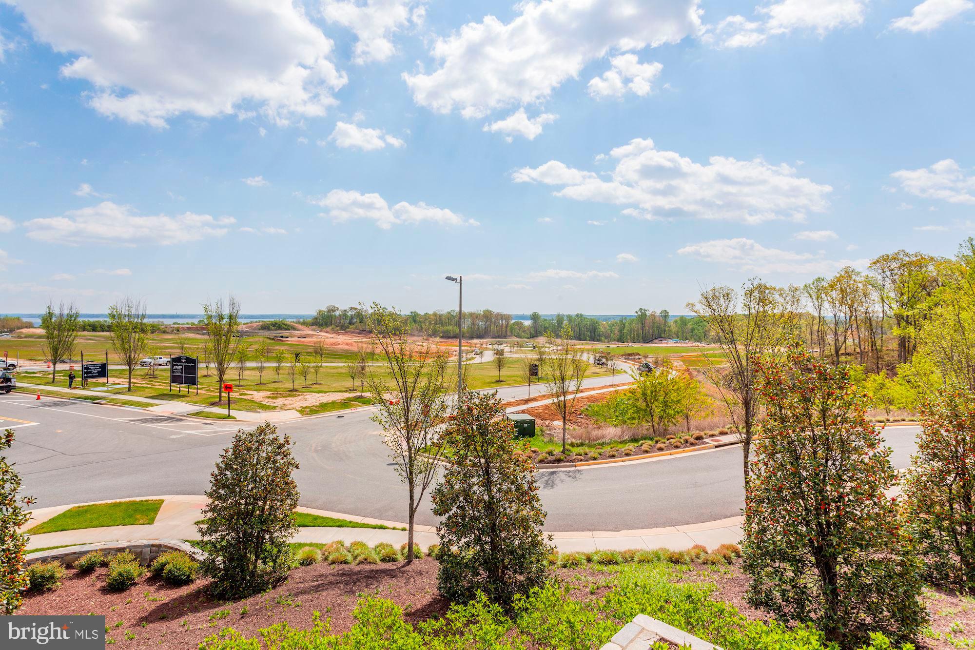 POTOMAC SHORES - Residential