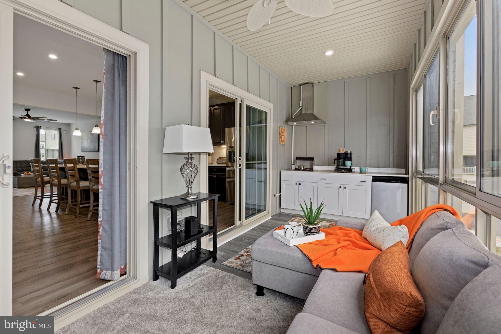 POTOMAC SHORES - Residential