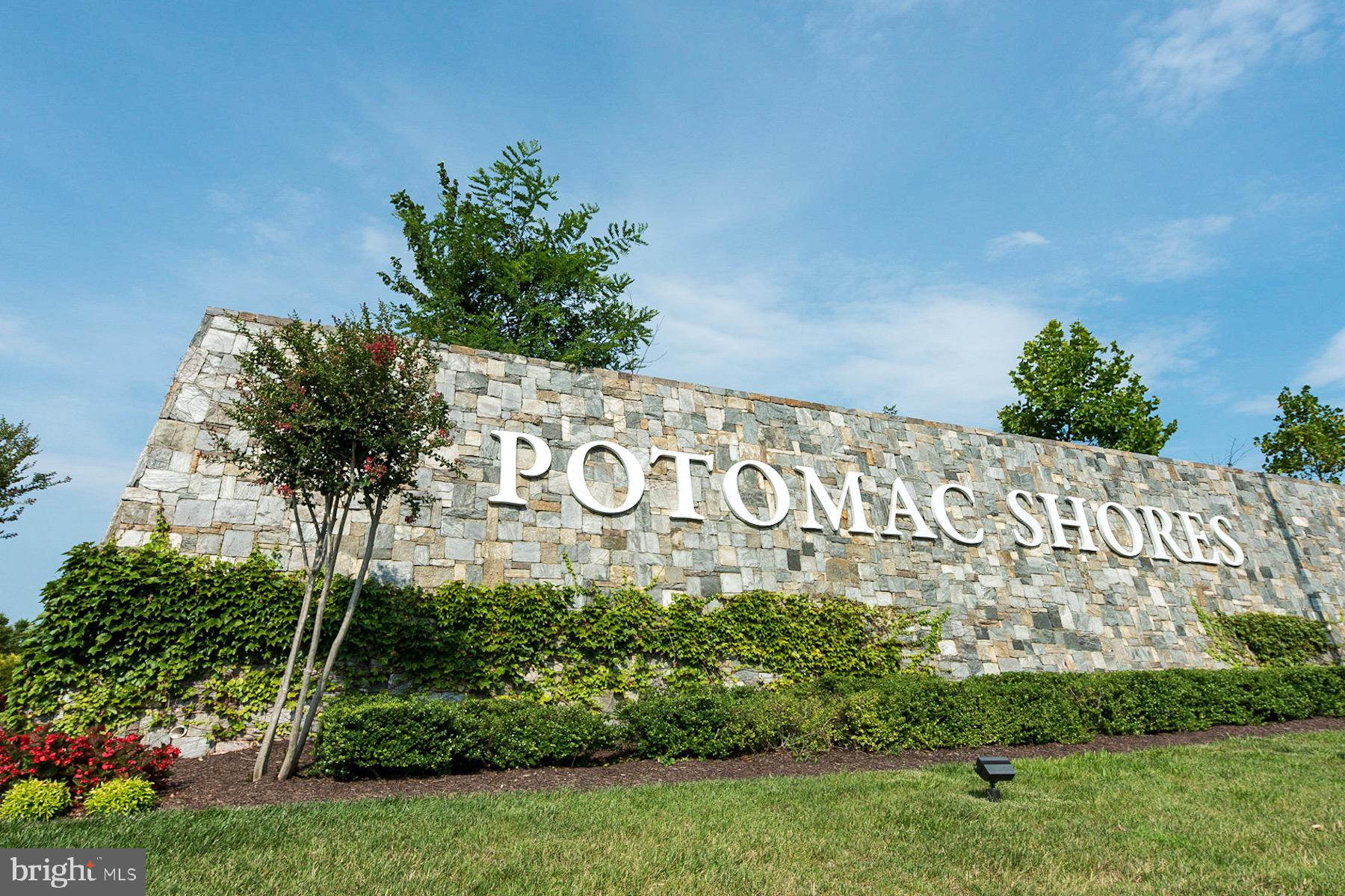 POTOMAC SHORES - Residential
