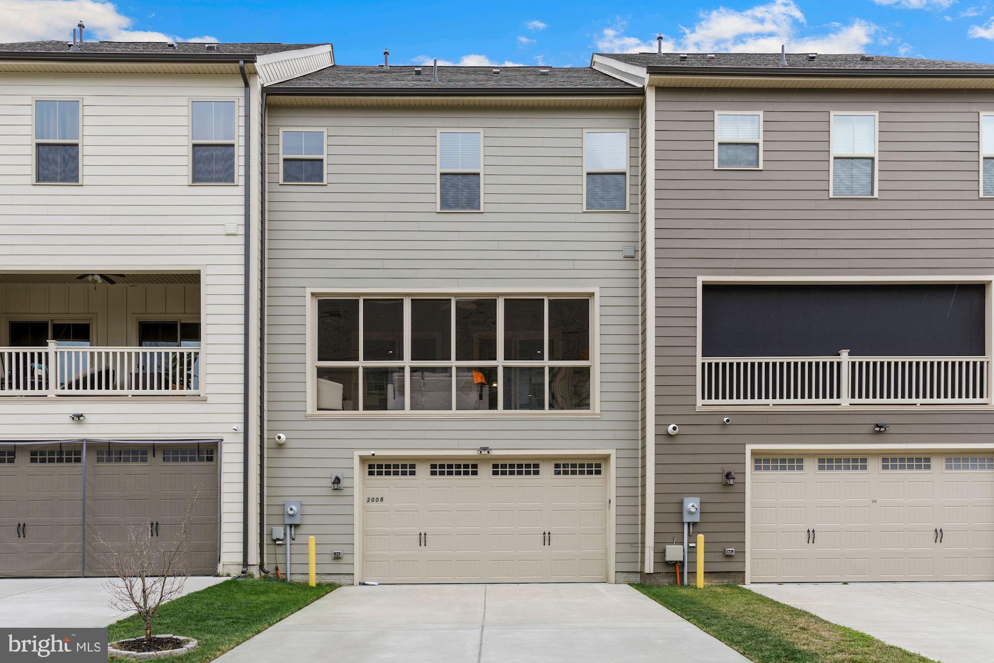 POTOMAC SHORES - Residential