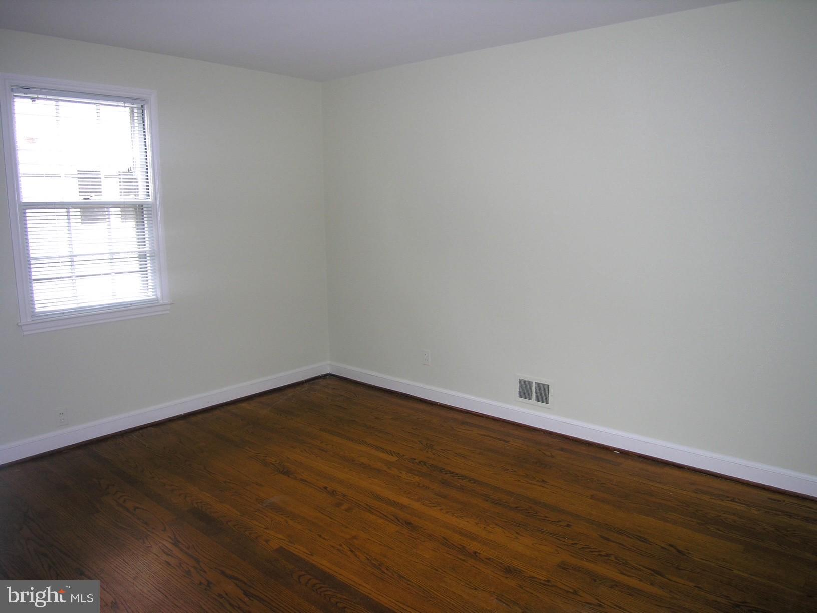 SPRINGFIELD - Residential Lease