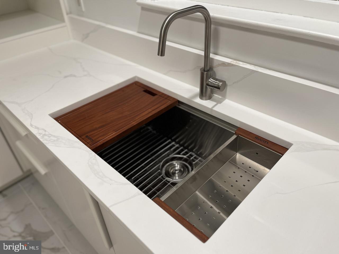 SPRINGFIELD - Residential Lease