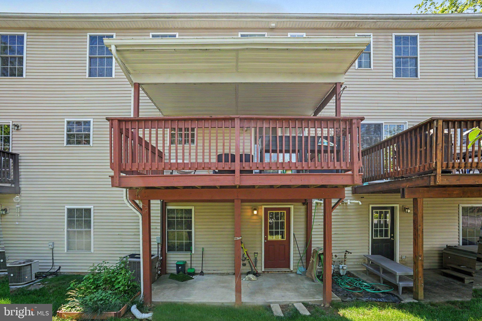 102 WOODSIDE COURT - Photo 4
