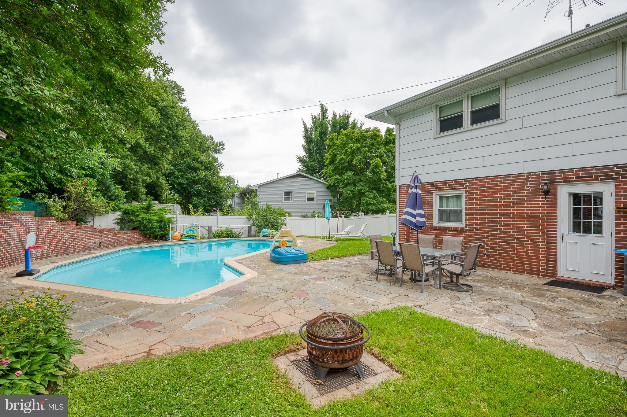 HIGHPOINT - Residential