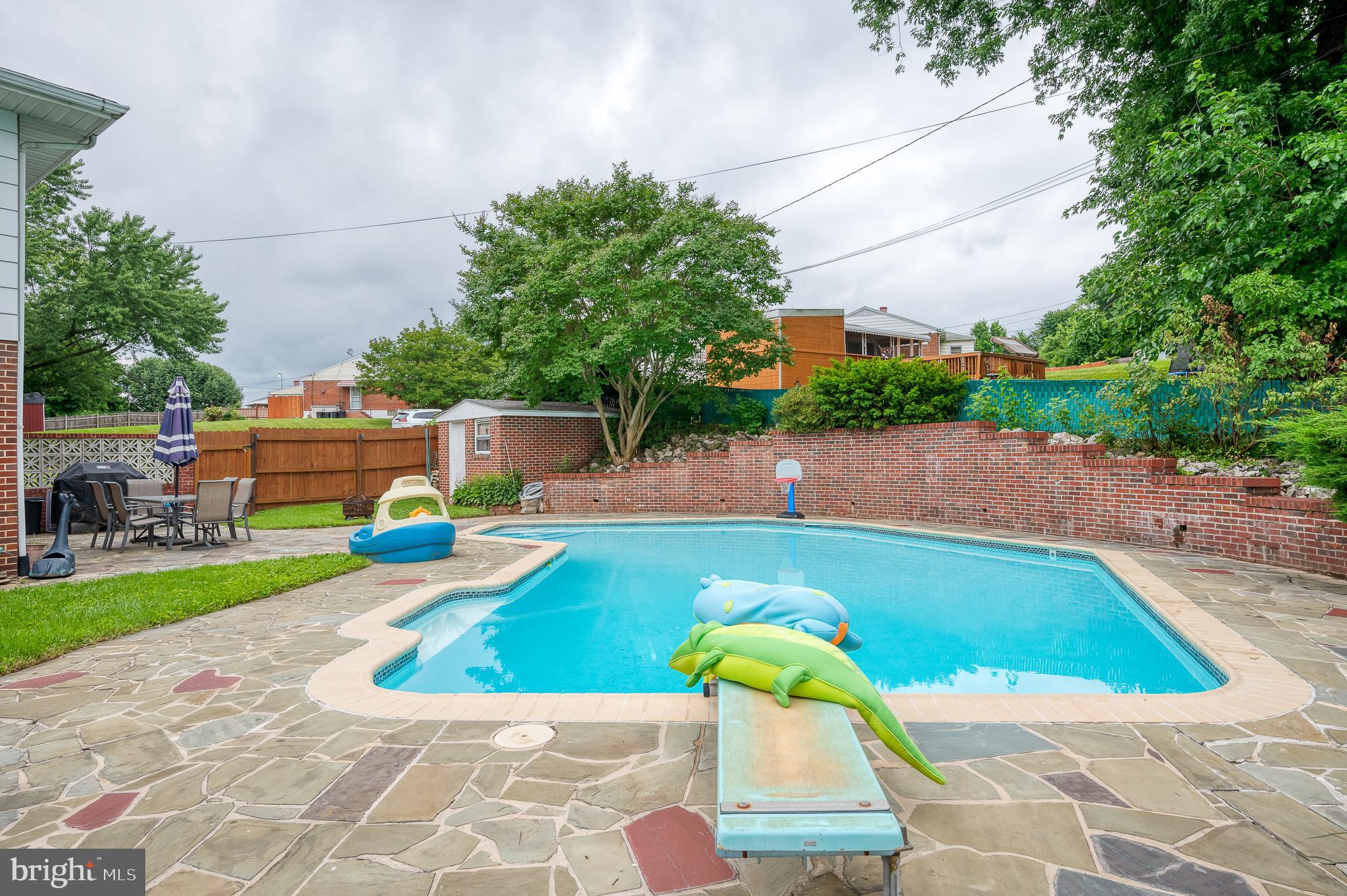 HIGHPOINT - Residential