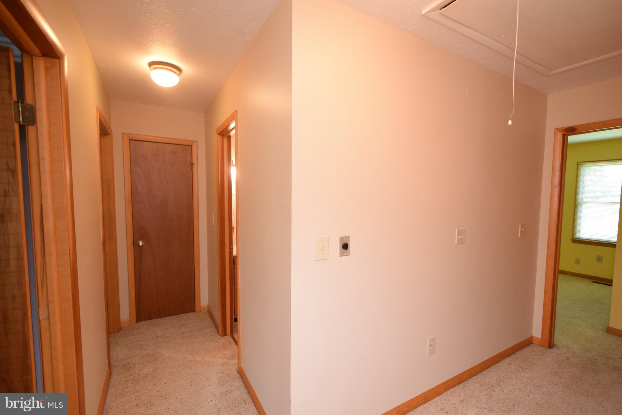 OAK RIDGE - Residential