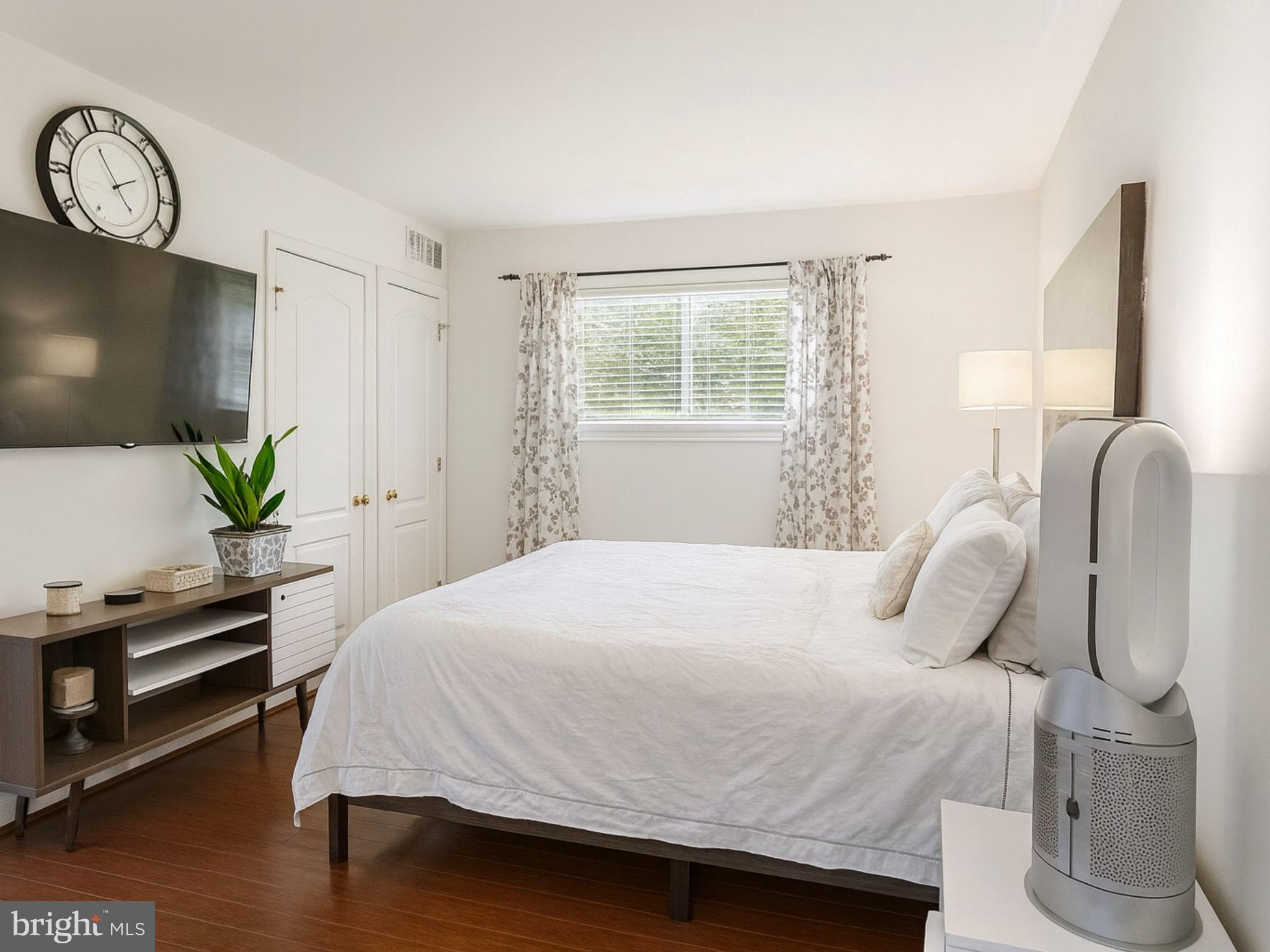 TIMBERLANE VILLAGE GARDEN CONDOMINIUMS - Residential