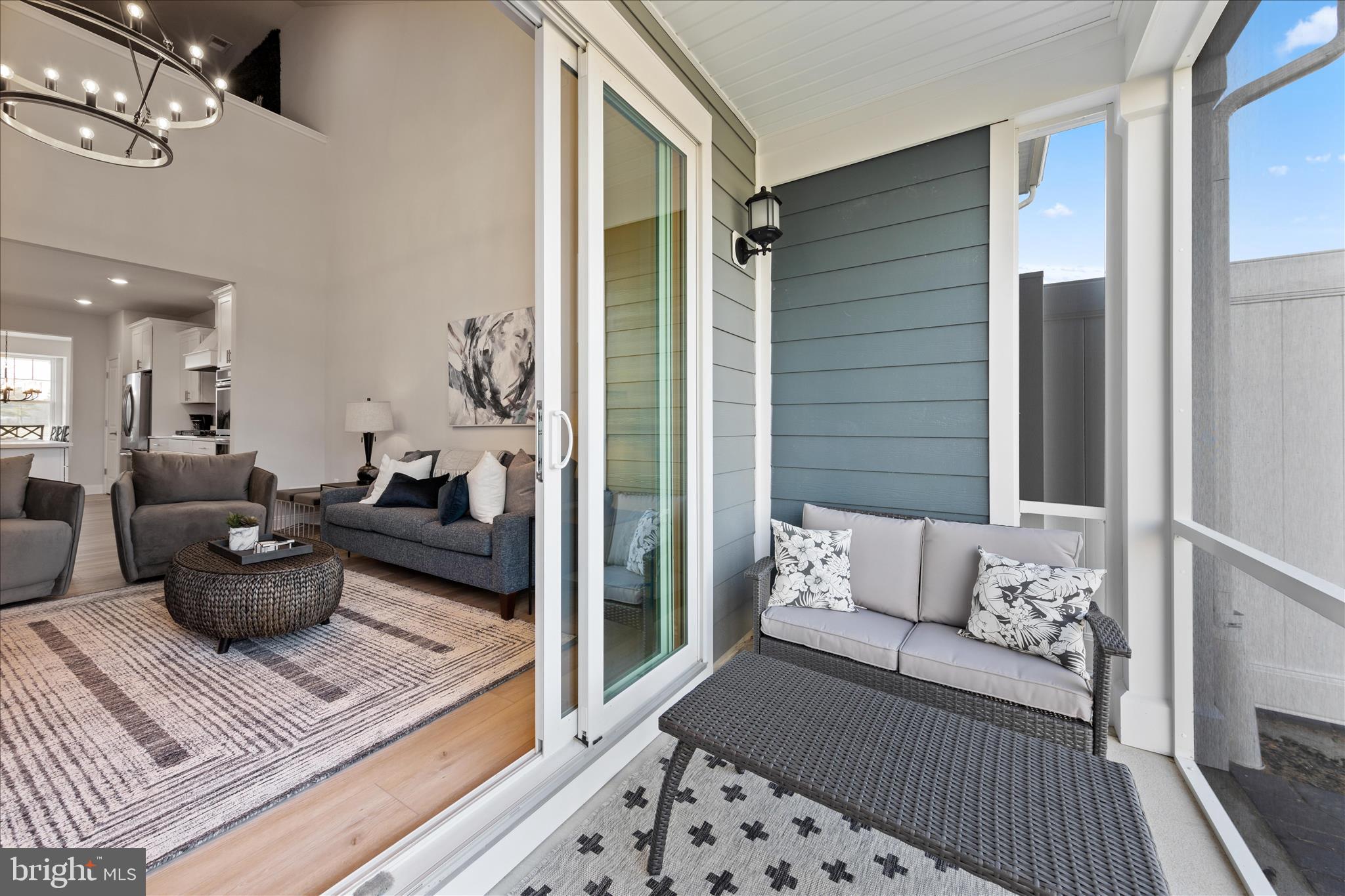 PENINSULA - Residential