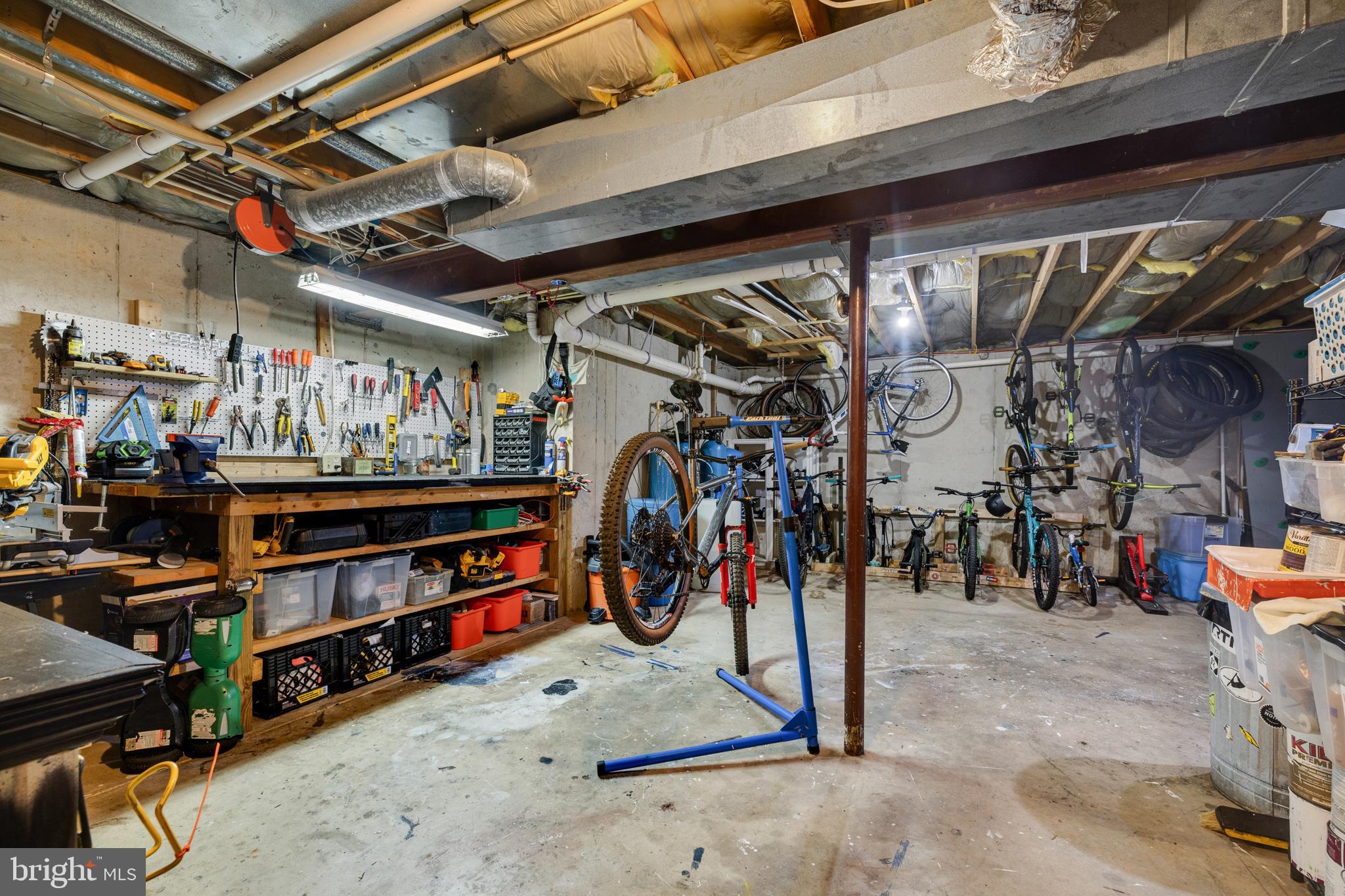 EPPING FOREST - Residential