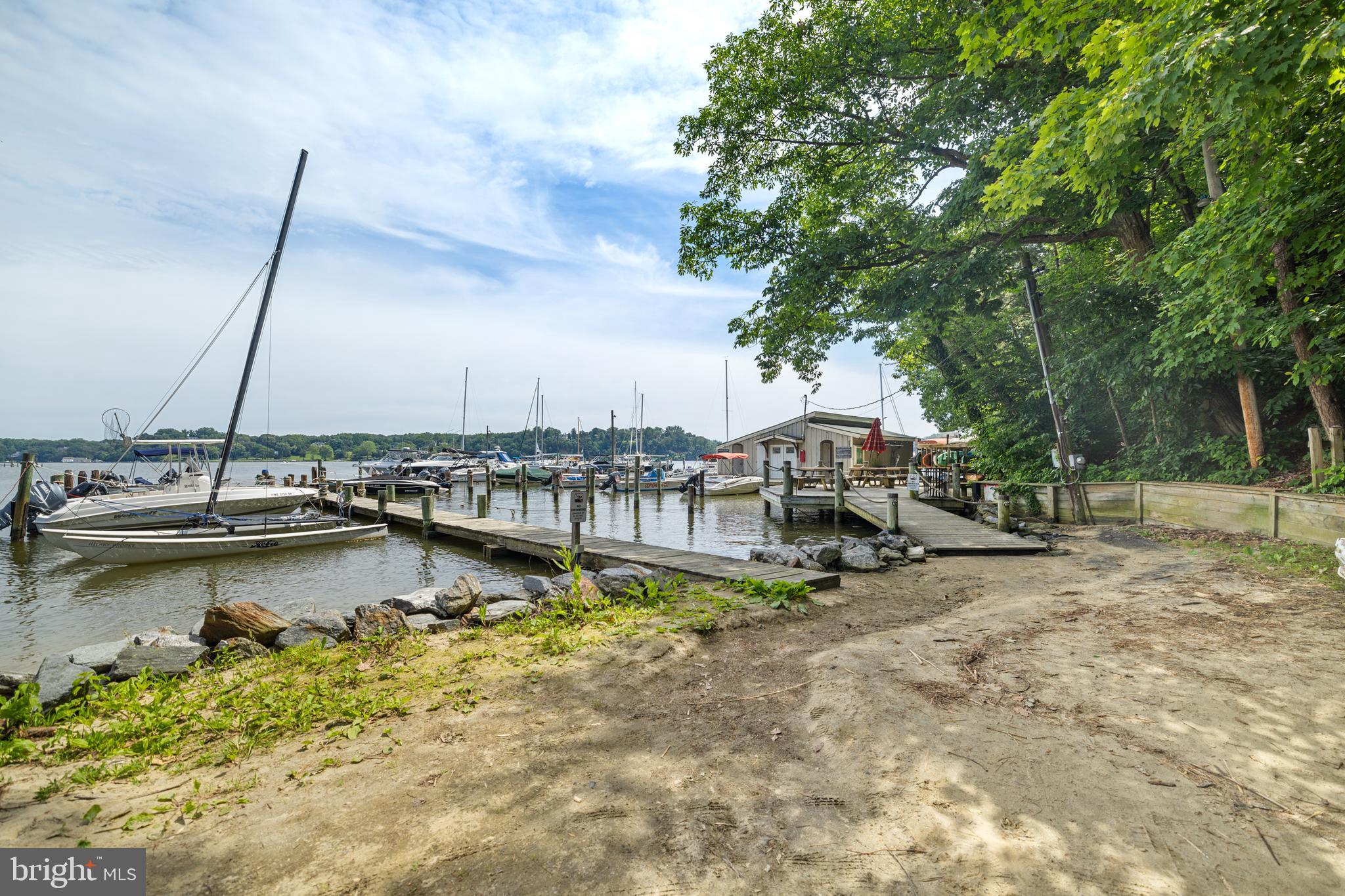 EPPING FOREST - Residential