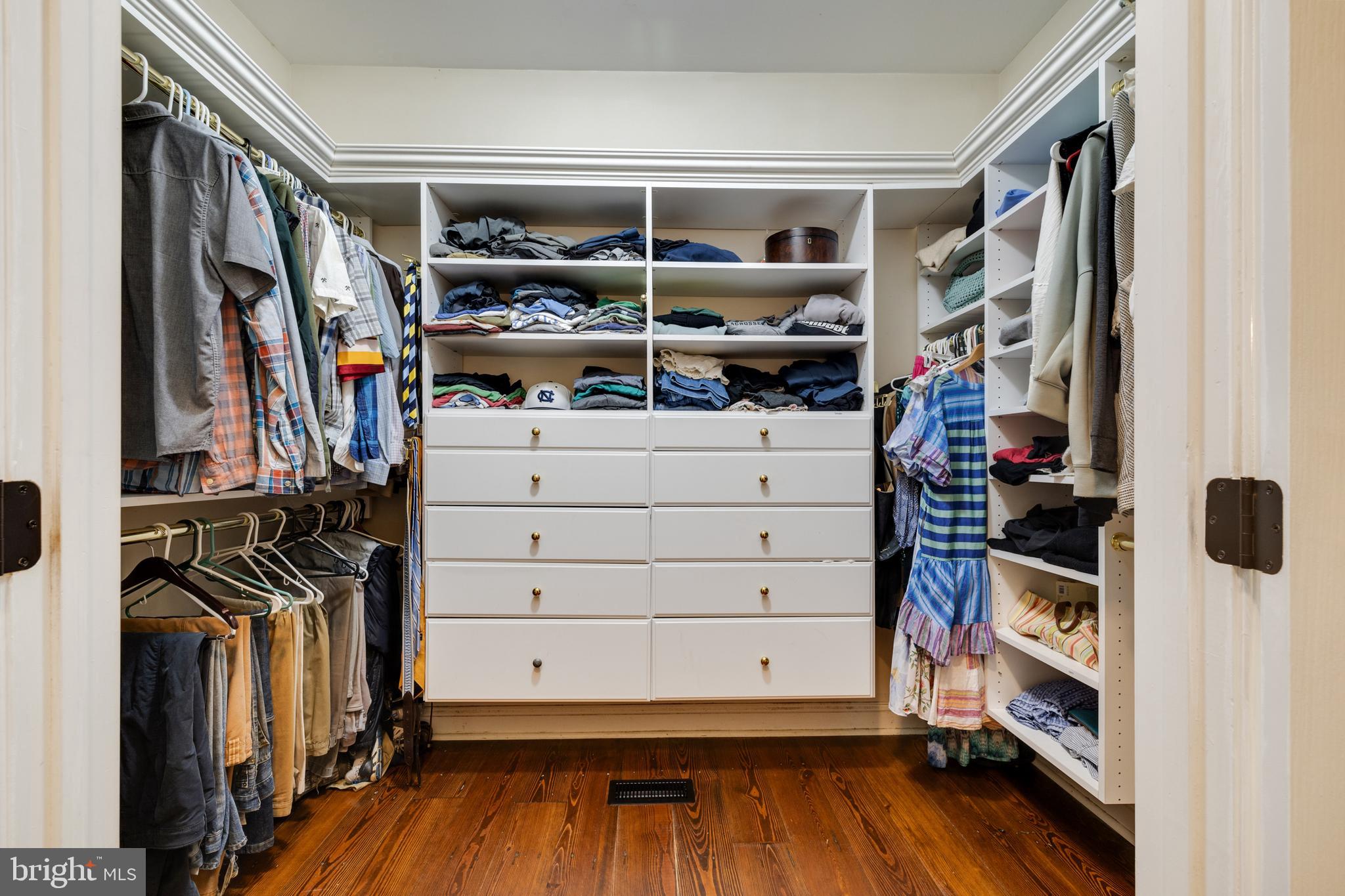 EPPING FOREST - Residential