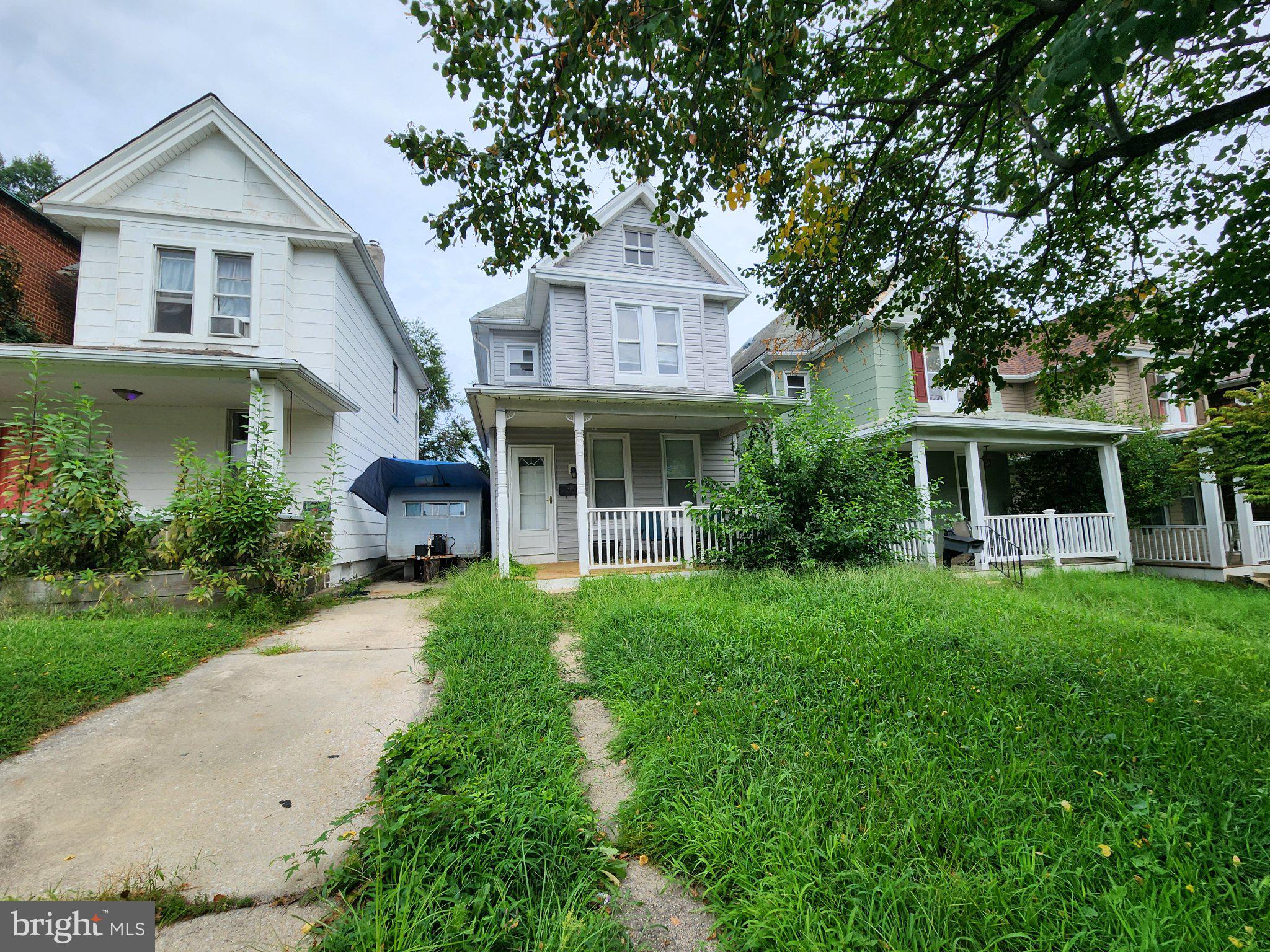 724 E 35TH STREET