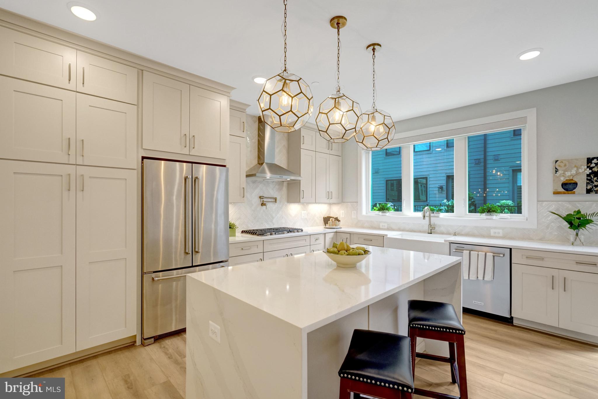 2609 WINCHESTER WALK