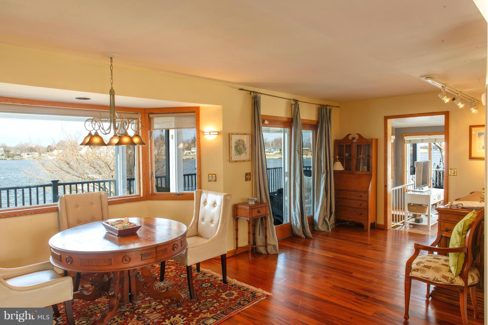 SHOREHAM BEACH - Residential