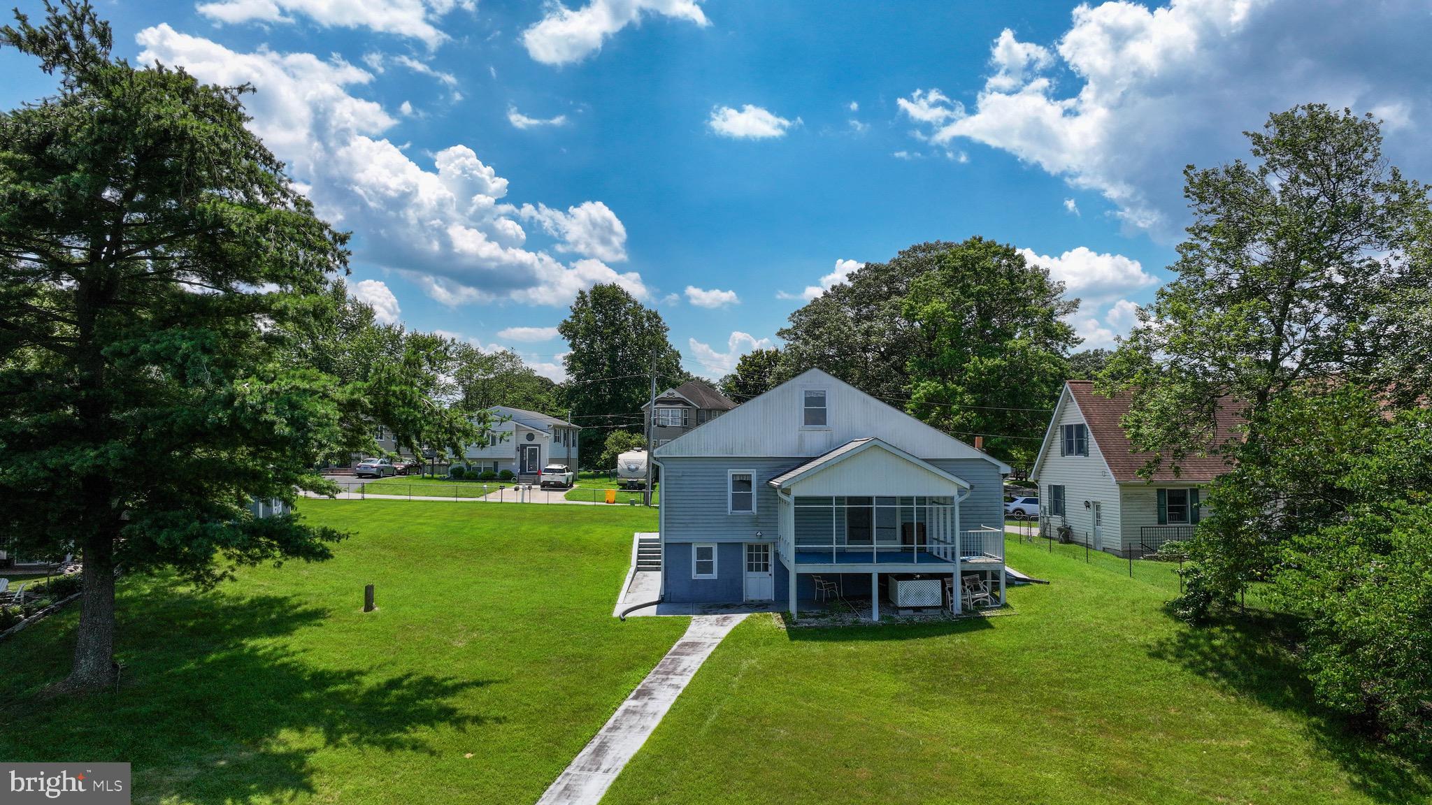 1604 ANNAPOLIS DRIVE