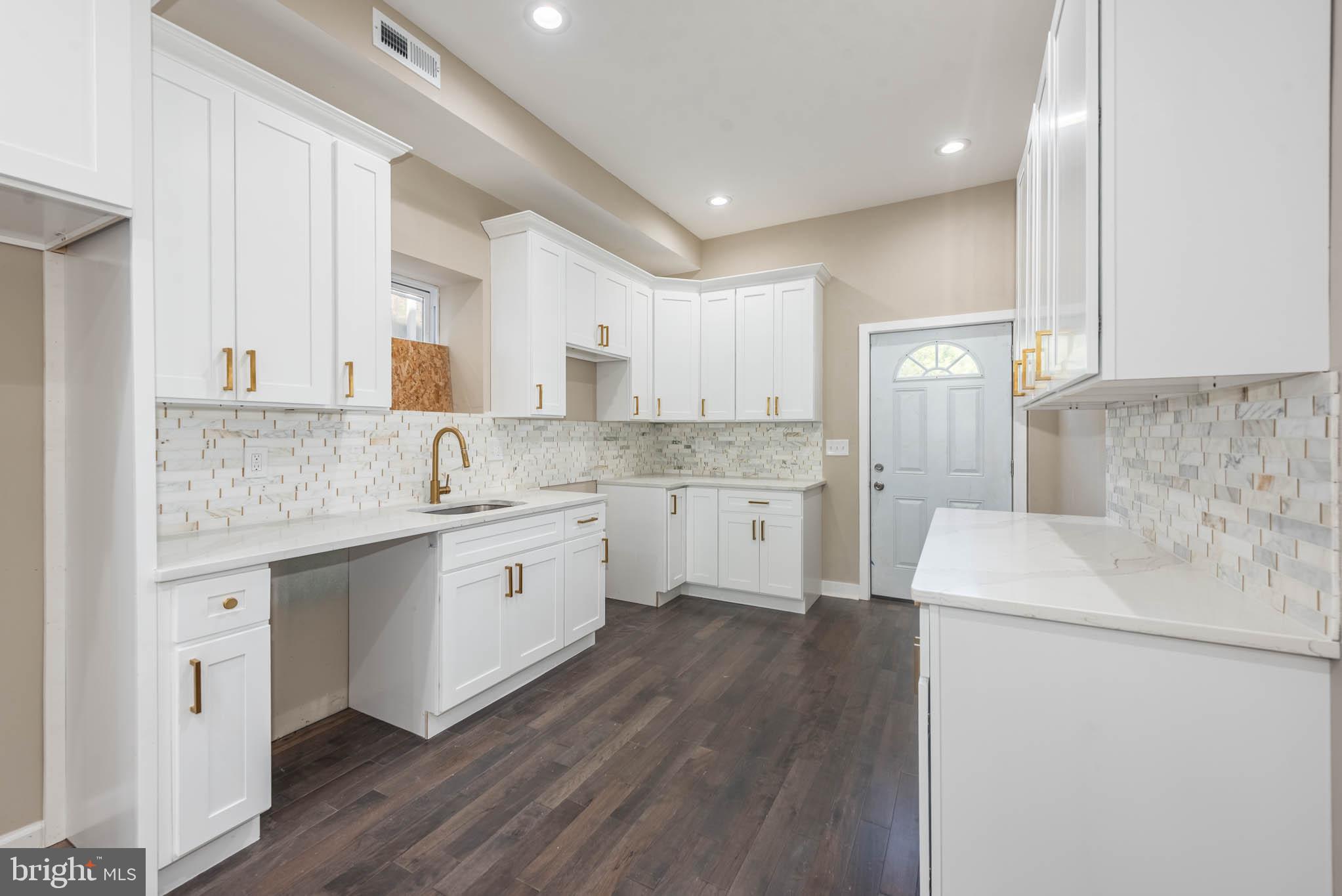 OLIVER - Residential