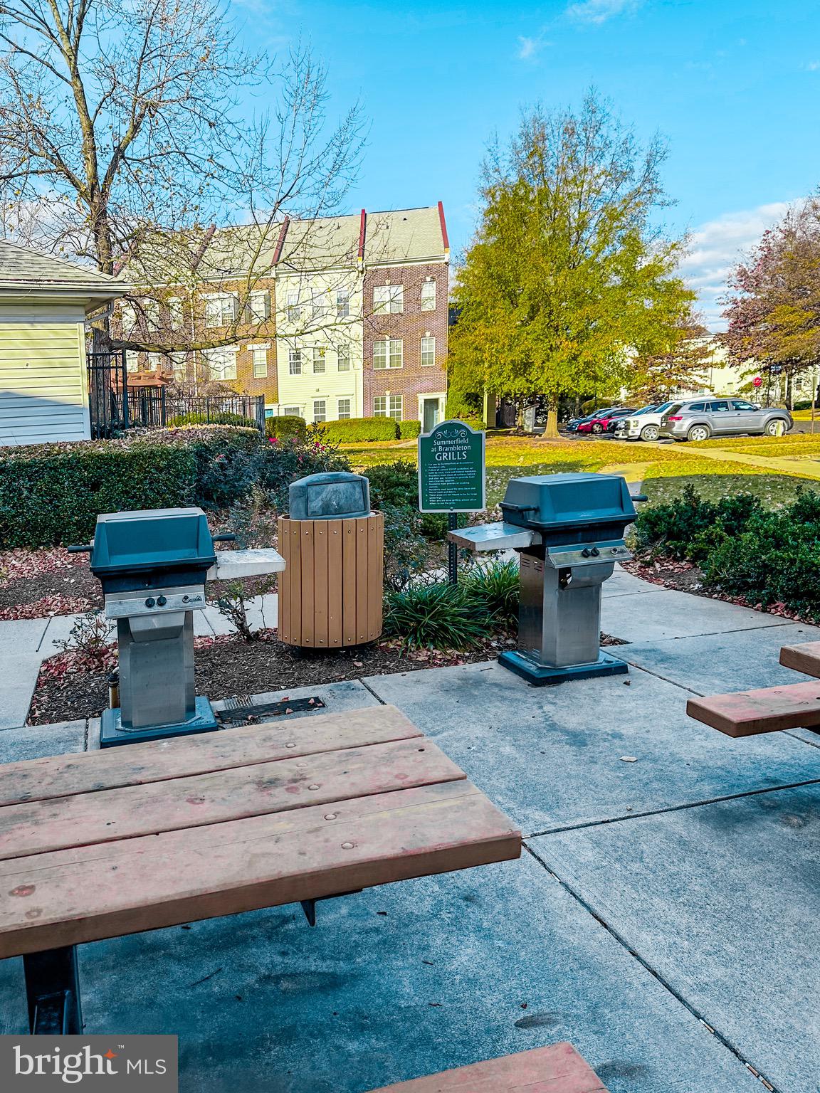 SUMMERFIELD - Residential Lease