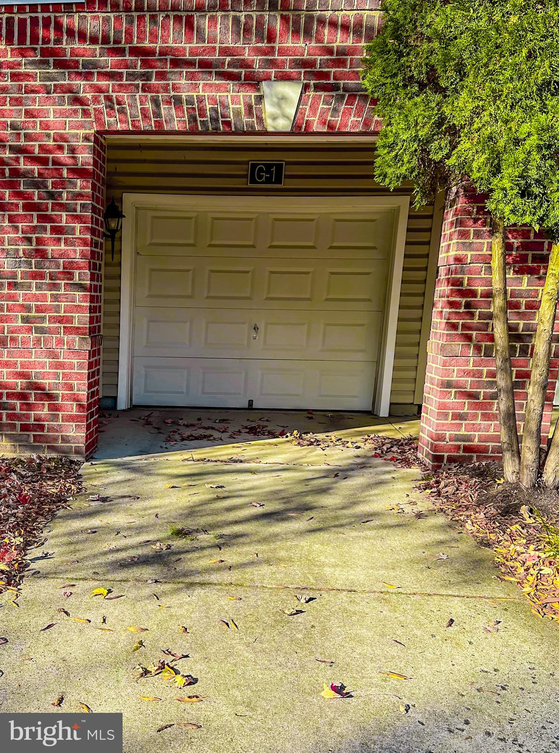 SUMMERFIELD - Residential Lease