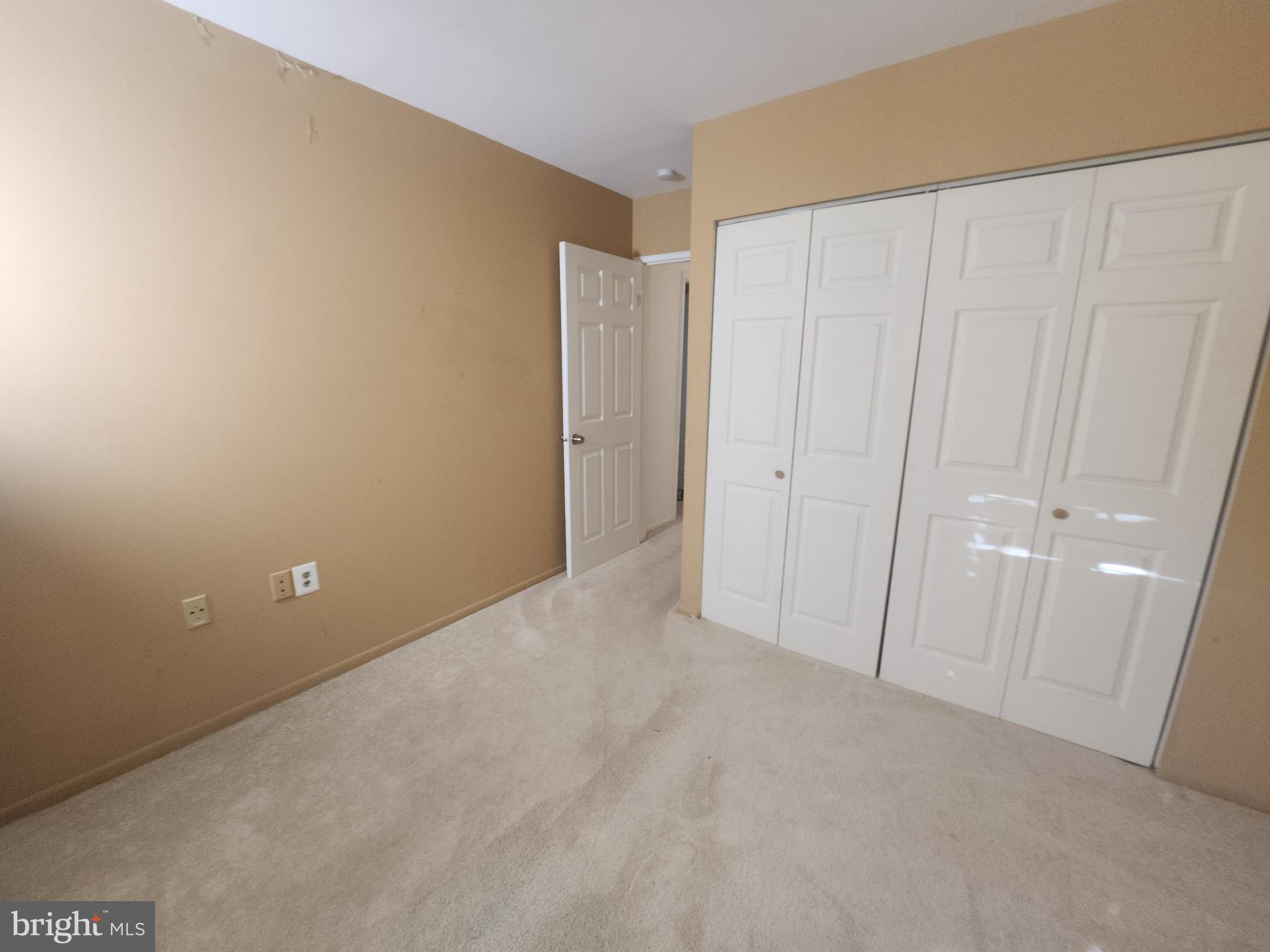 MIDDLETON PL - Residential