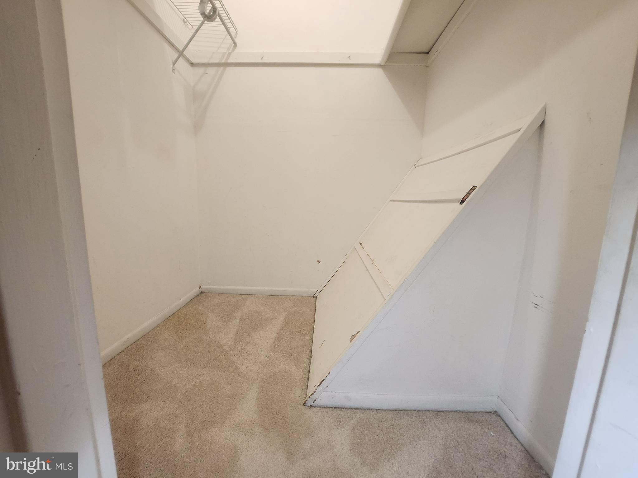 MIDDLETON PL - Residential