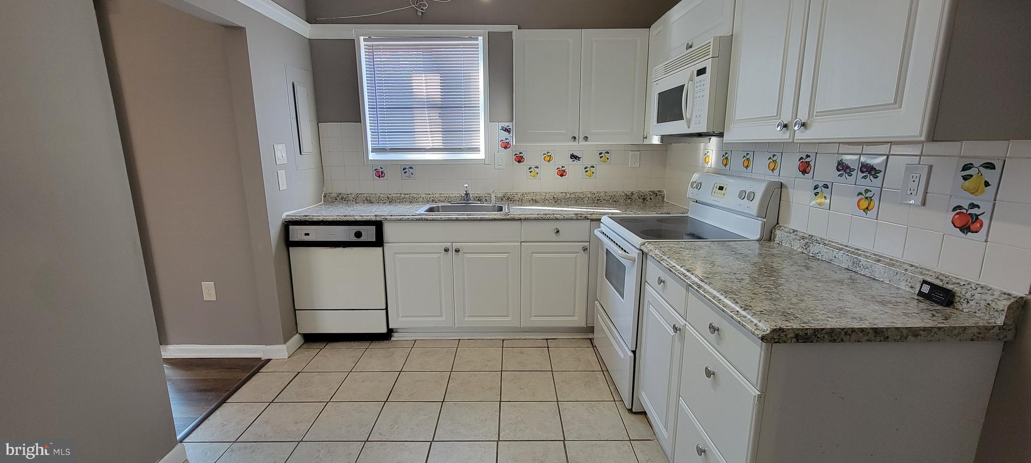 CINNAMON RIDGE - Residential Lease