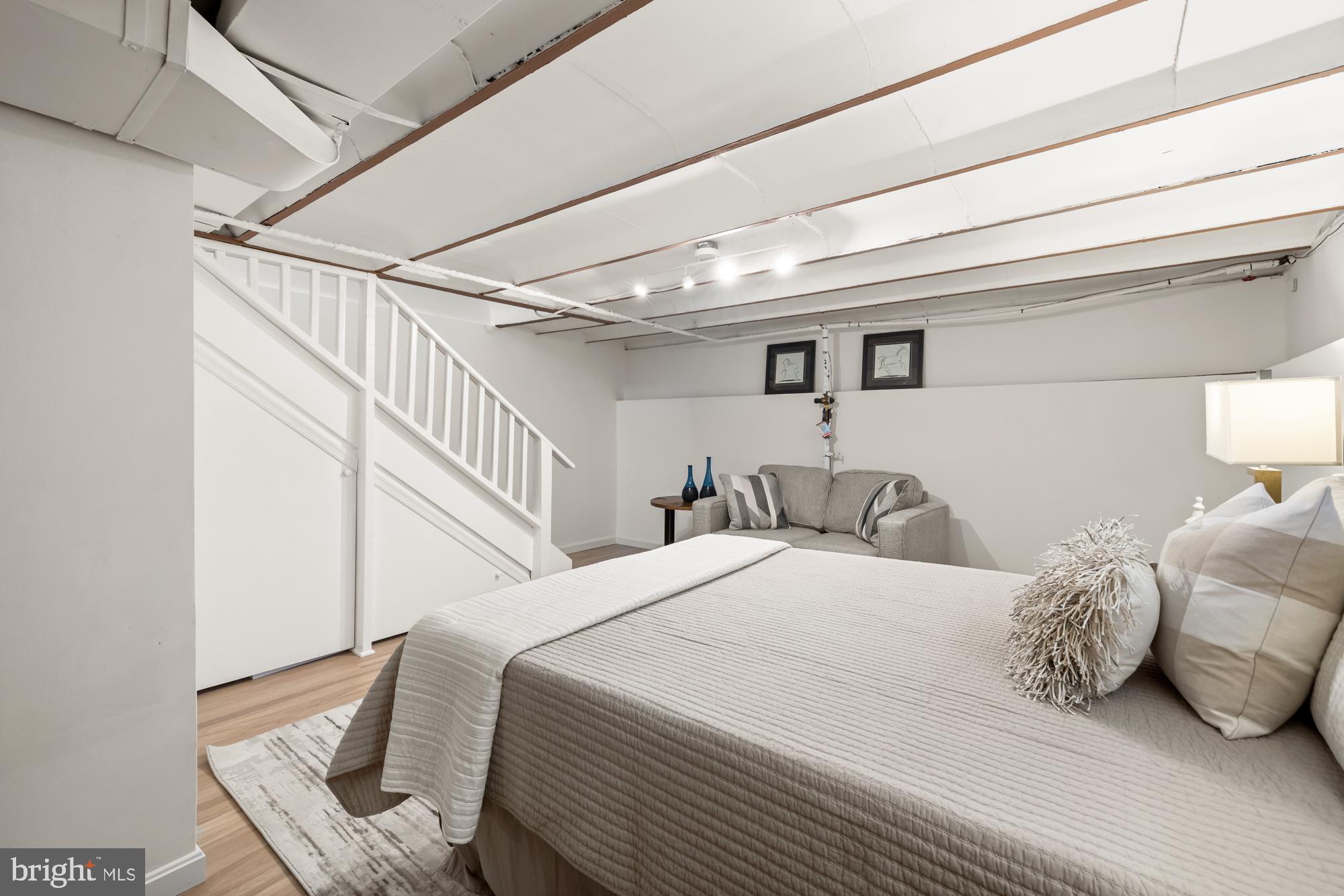 HIGHLAWN HIGHLANDS - Residential