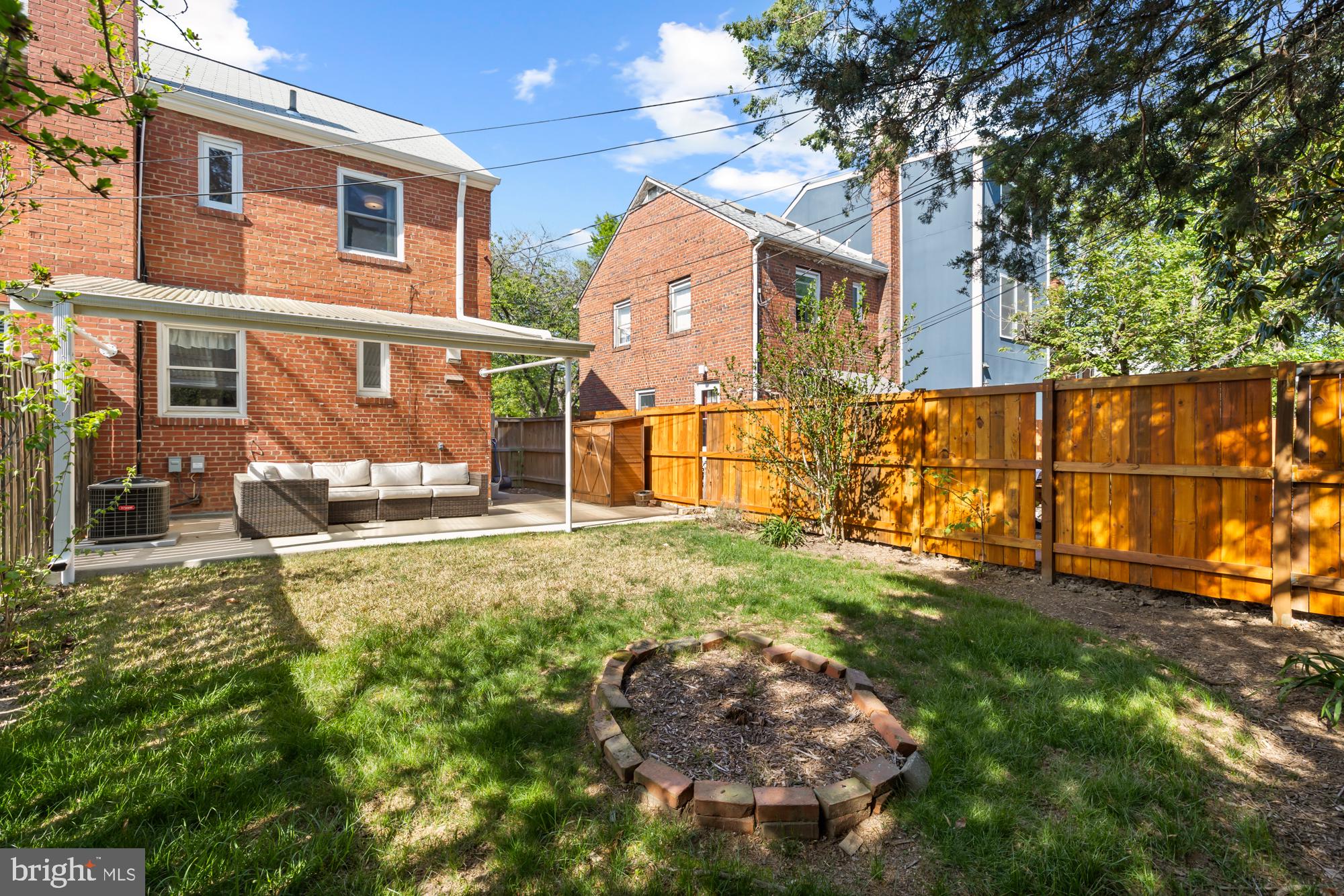 HIGHLAWN HIGHLANDS - Residential