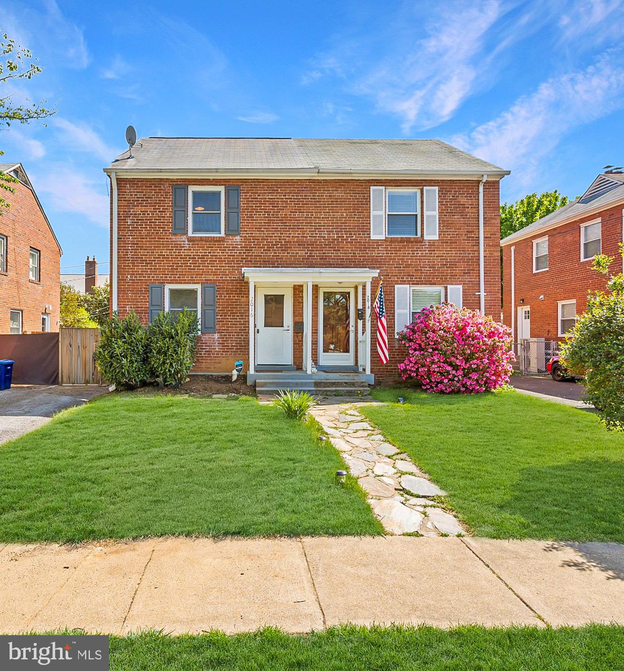 HIGHLAWN HIGHLANDS - Residential