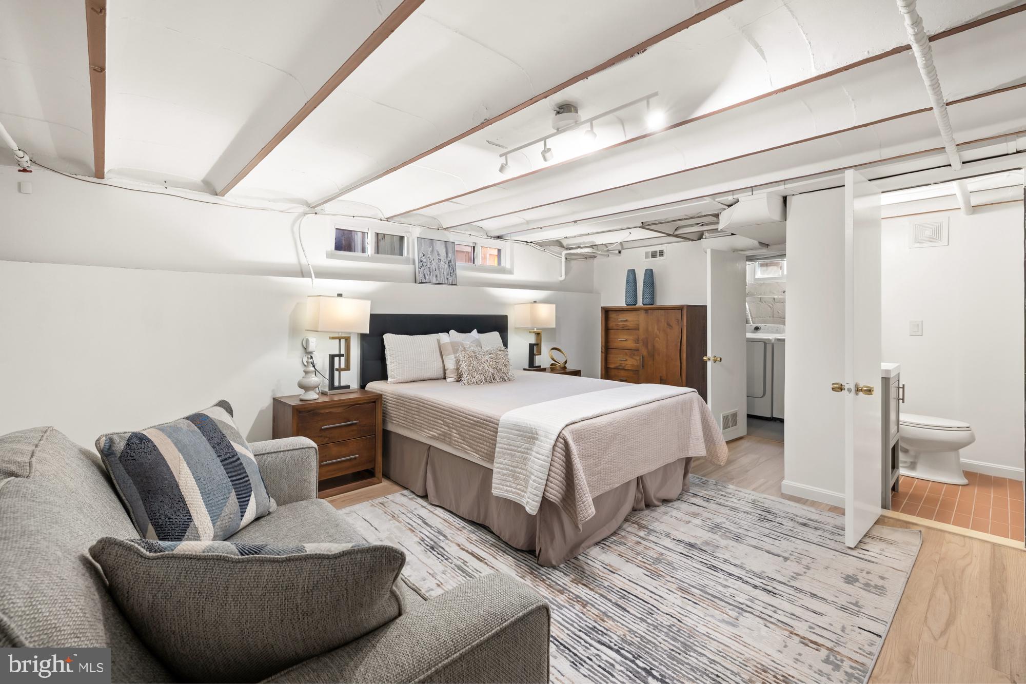 HIGHLAWN HIGHLANDS - Residential