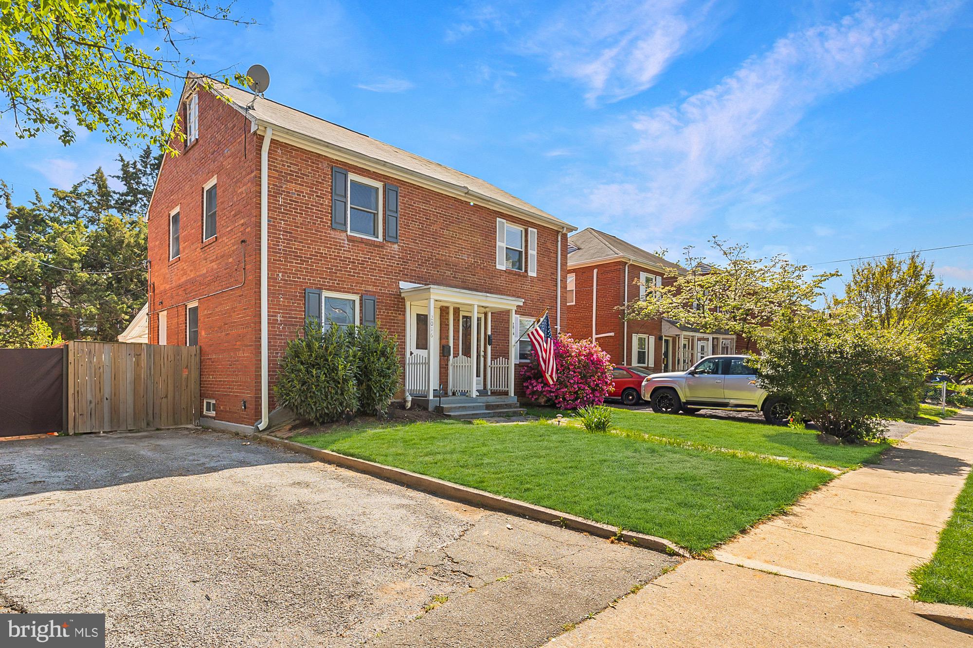 HIGHLAWN HIGHLANDS - Residential