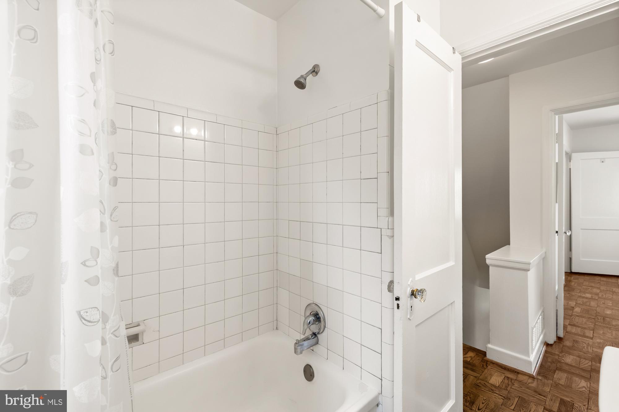 HIGHLAWN HIGHLANDS - Residential