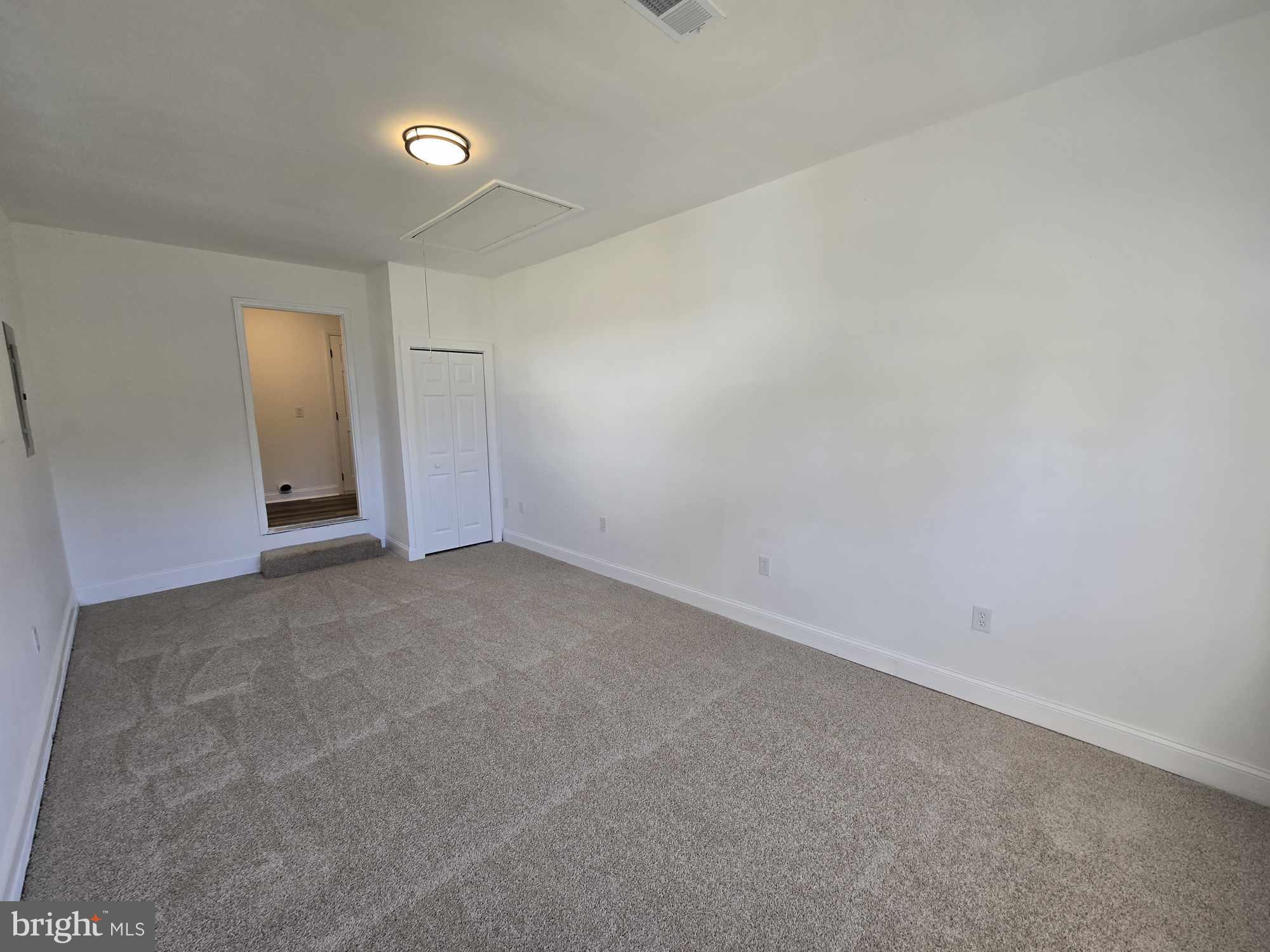 MARTINSBURG - Residential Lease