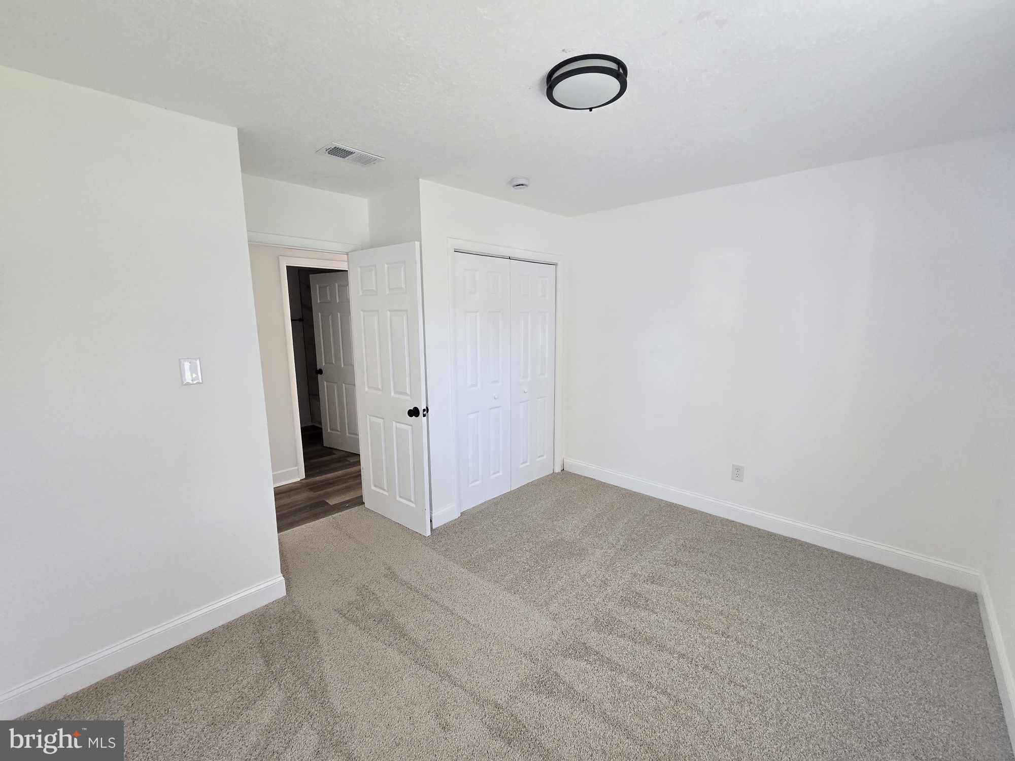 MARTINSBURG - Residential Lease