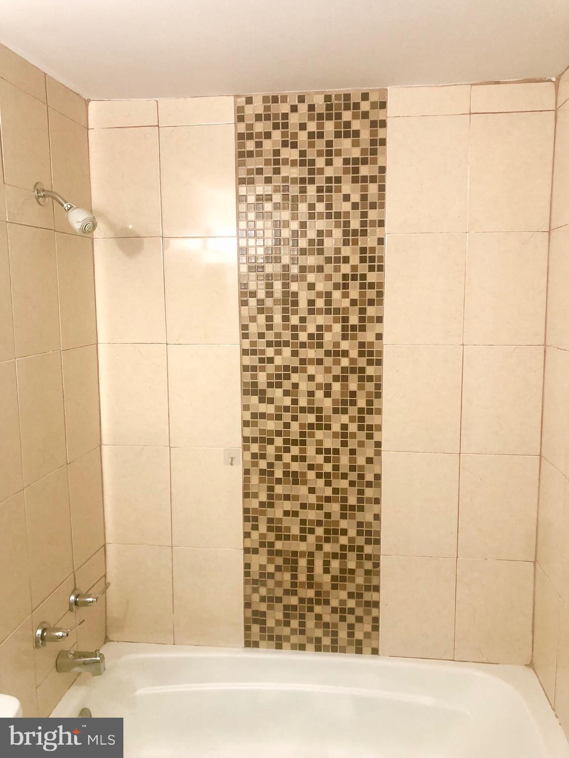 SEVERN - Residential Lease